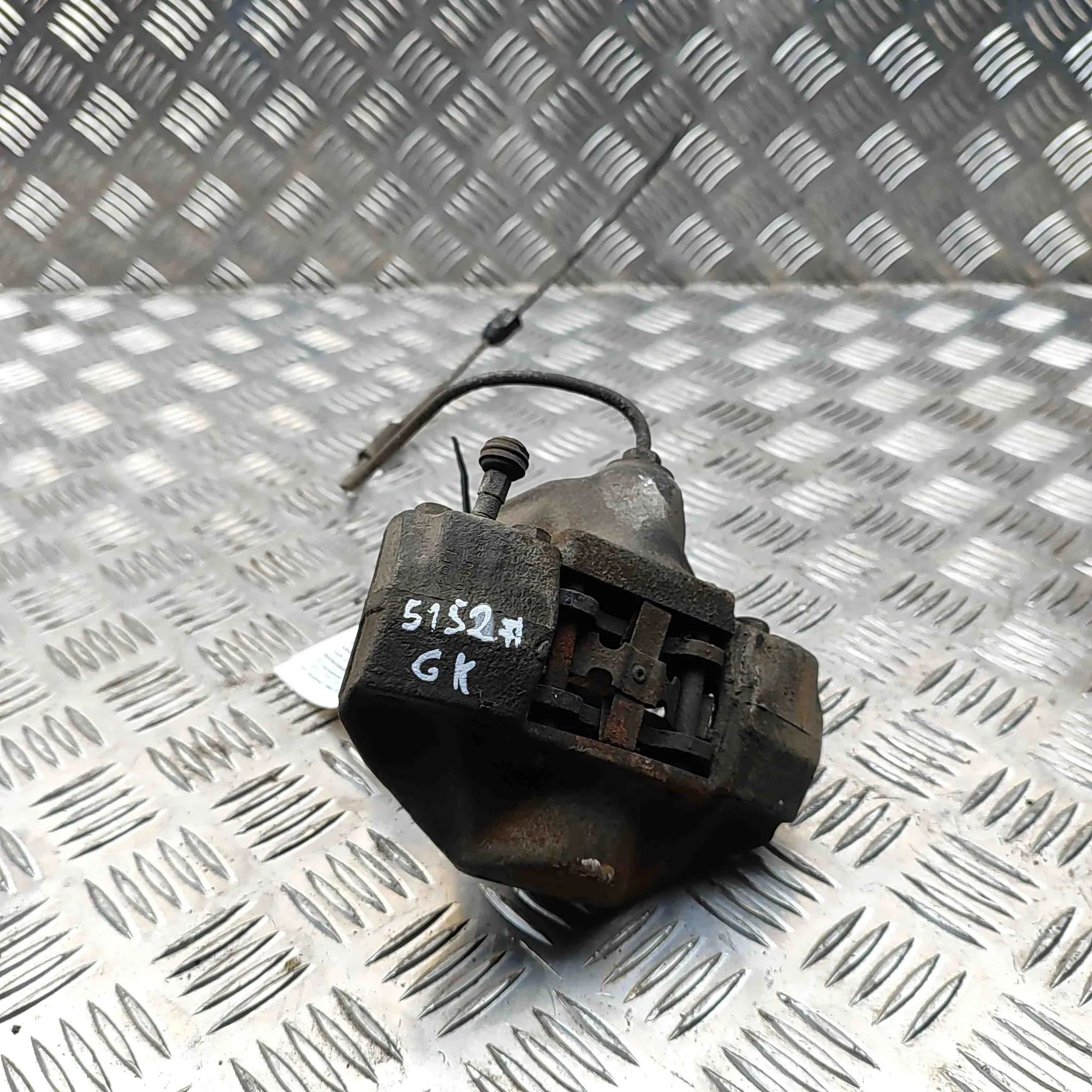 Maserati Biturbo (2, 4, Spyder, Karif) Brake caliper — rear left Brake caliper — rear left — MASERATI 425 (1987-...