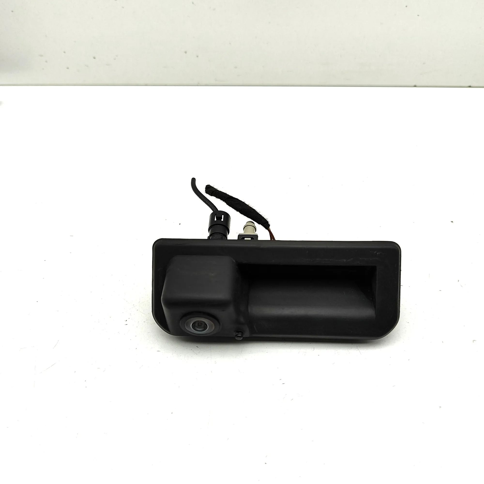 Porsche Cayenne Rear View Camera Rear View Camera — PORSCHE CAYENNE (9Y0/9Y3) (2...