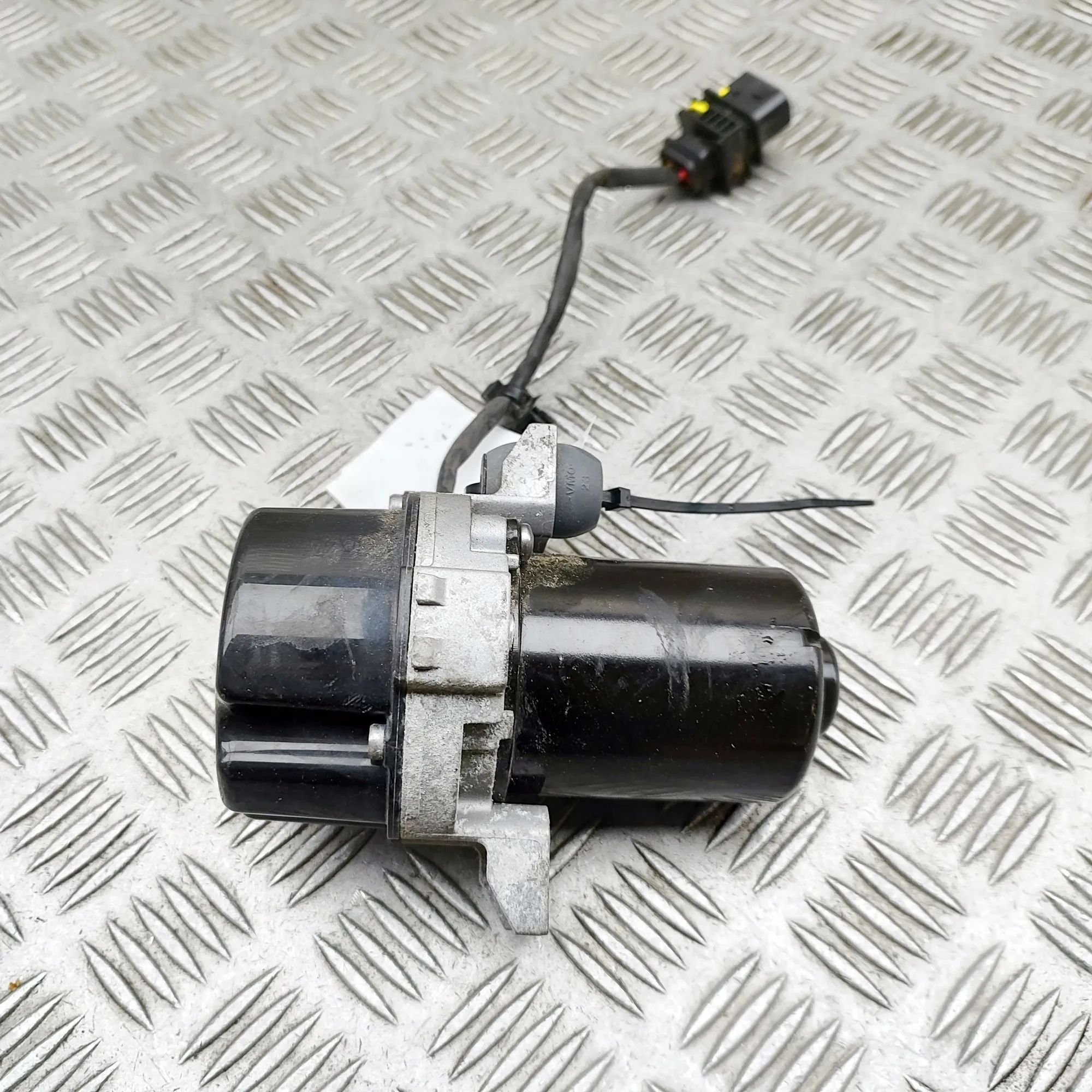 Mercedes-Benz A (W177) Вакуум насос Vacuum Pump — MERCEDES BENZ EQAH243 (2021-...) ...