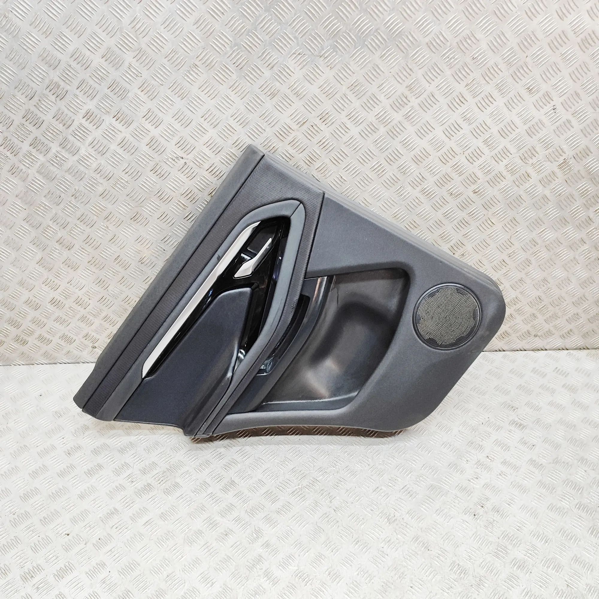 Land Rover Range Rover Evoque Rear Left Door Panel Rear Left Door Panel — LAND ROVER RANGE ROVER E...