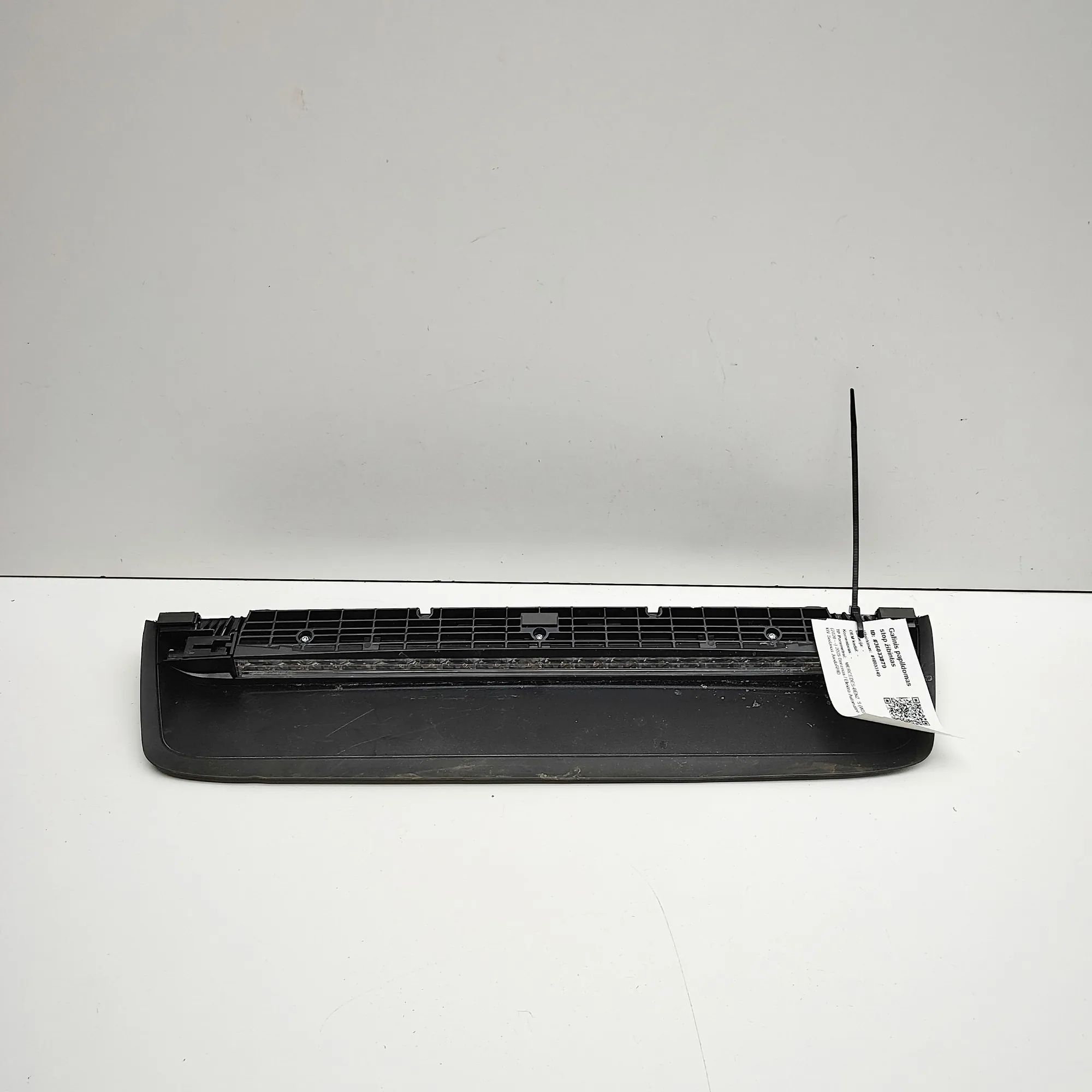 Mercedes-Benz A (W177) Rear Third Brake Stop Light Rear Third Brake Stop Light — MERCEDES BENZ S-C...