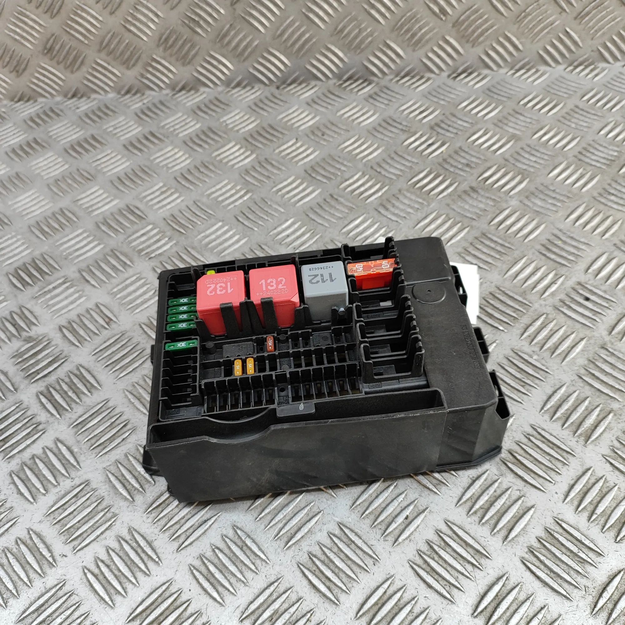 Mercedes-Benz A (W177) Fuse Box Module Fuse Box Module — MERCEDES BENZ C-CLASS (W206) ...