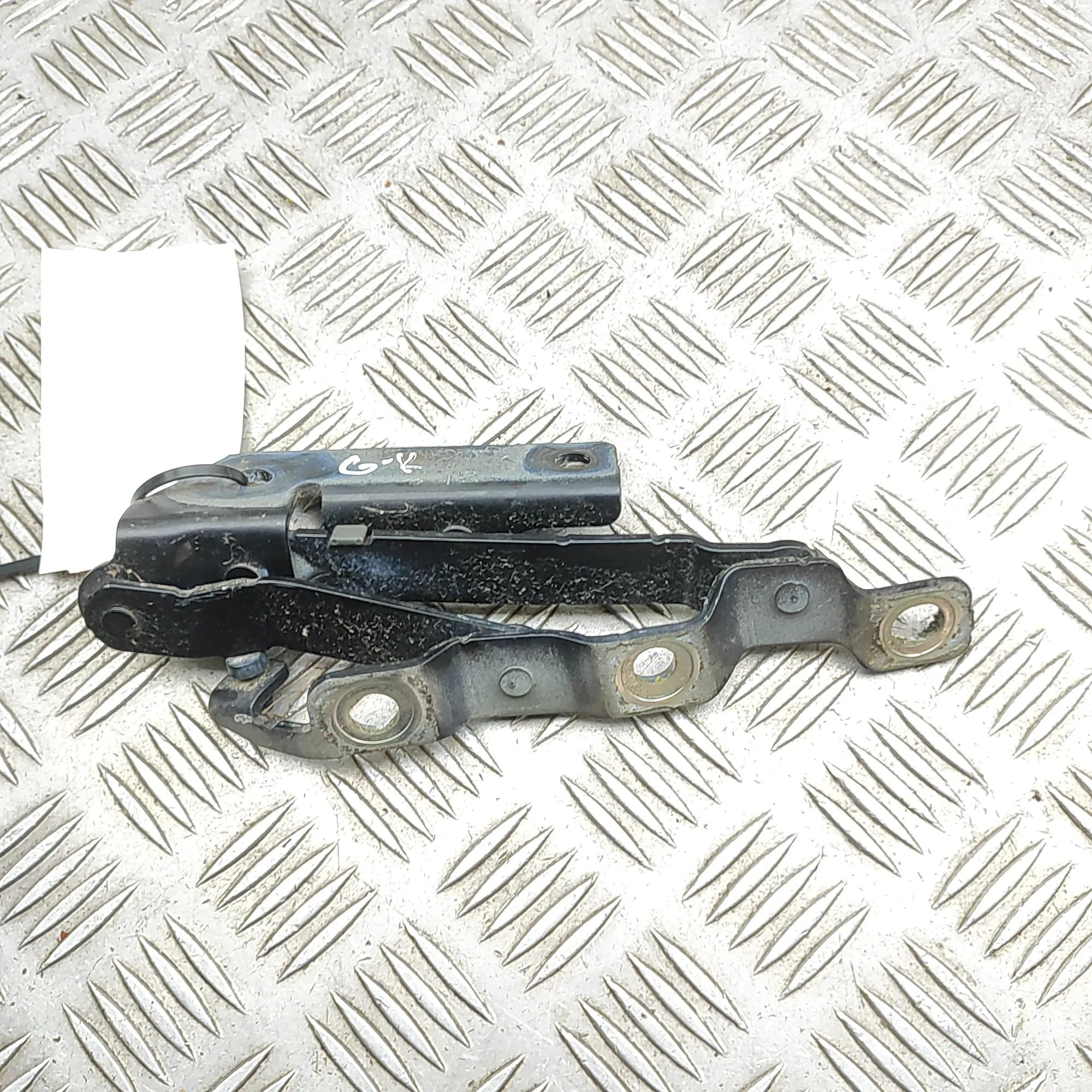 Nissan GT-R Left Side Bootlid Hinge Left Side Bootlid Hinge — NISSAN GT-R (R35) (20...