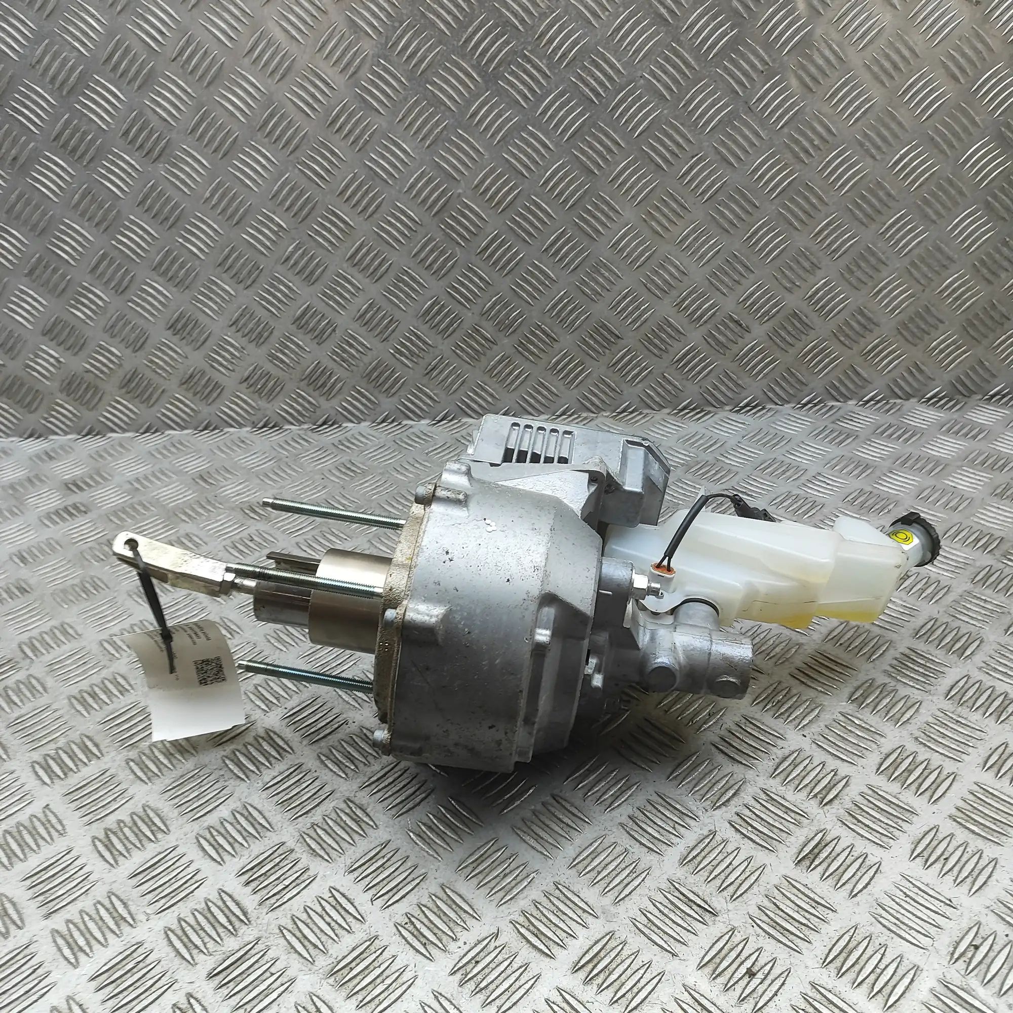 Nissan Leaf Brake Servo Booster Brake Servo Booster — NISSAN LEAF (ZE1) (2017-....