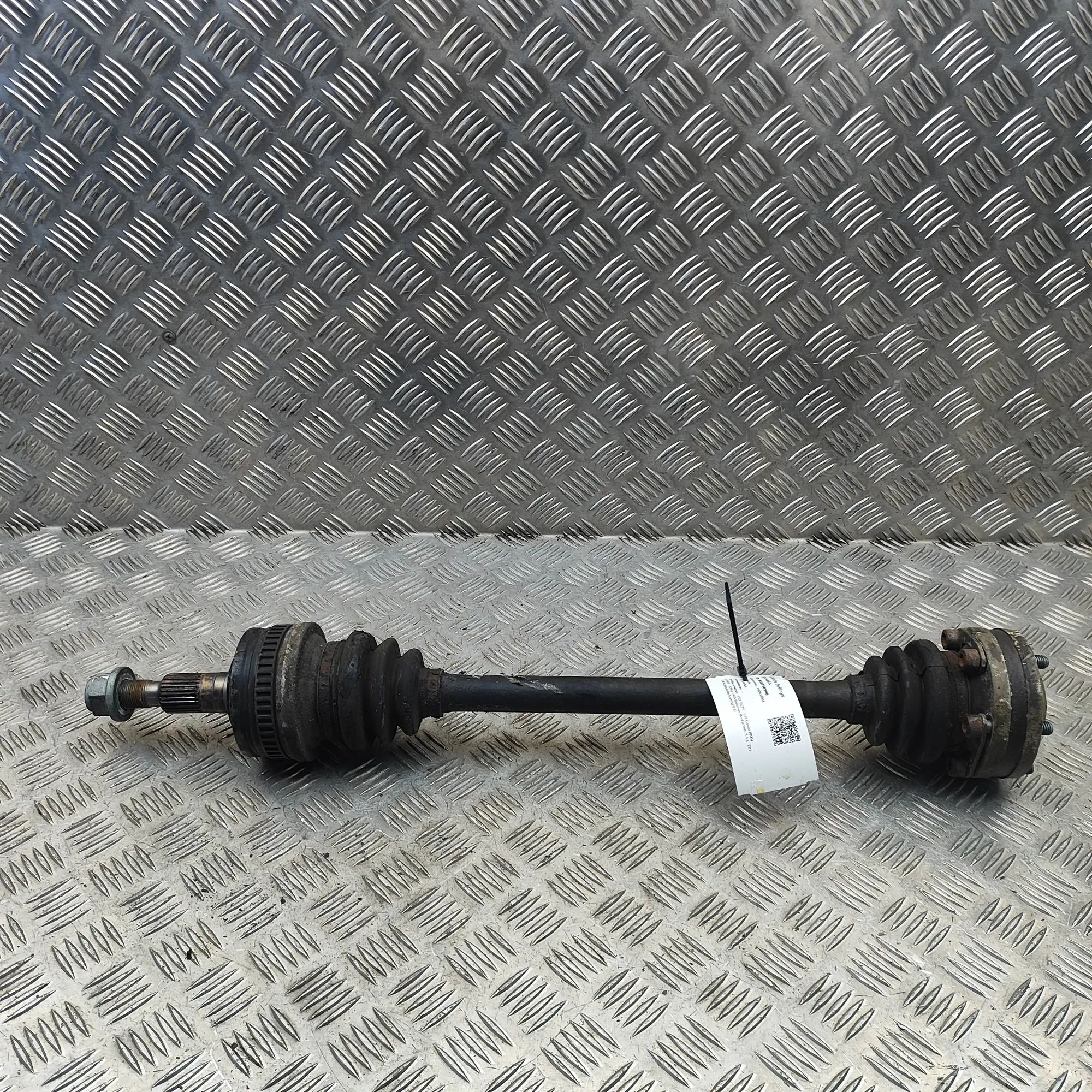 Porsche 911 (996) Rear Right Driveshaft Rear Right Driveshaft — PORSCHE 911 (Cabrio 996...