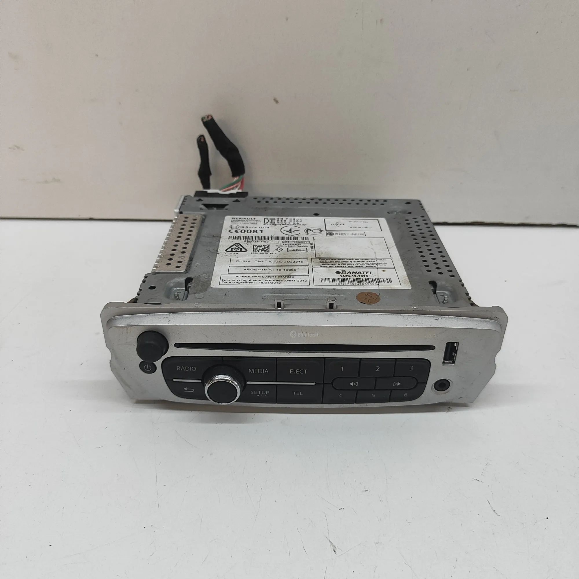 Renault Megane Radio/CD head unit Radio/CD head unit — RENAULT MEGANE (CC EZ0/1_)...