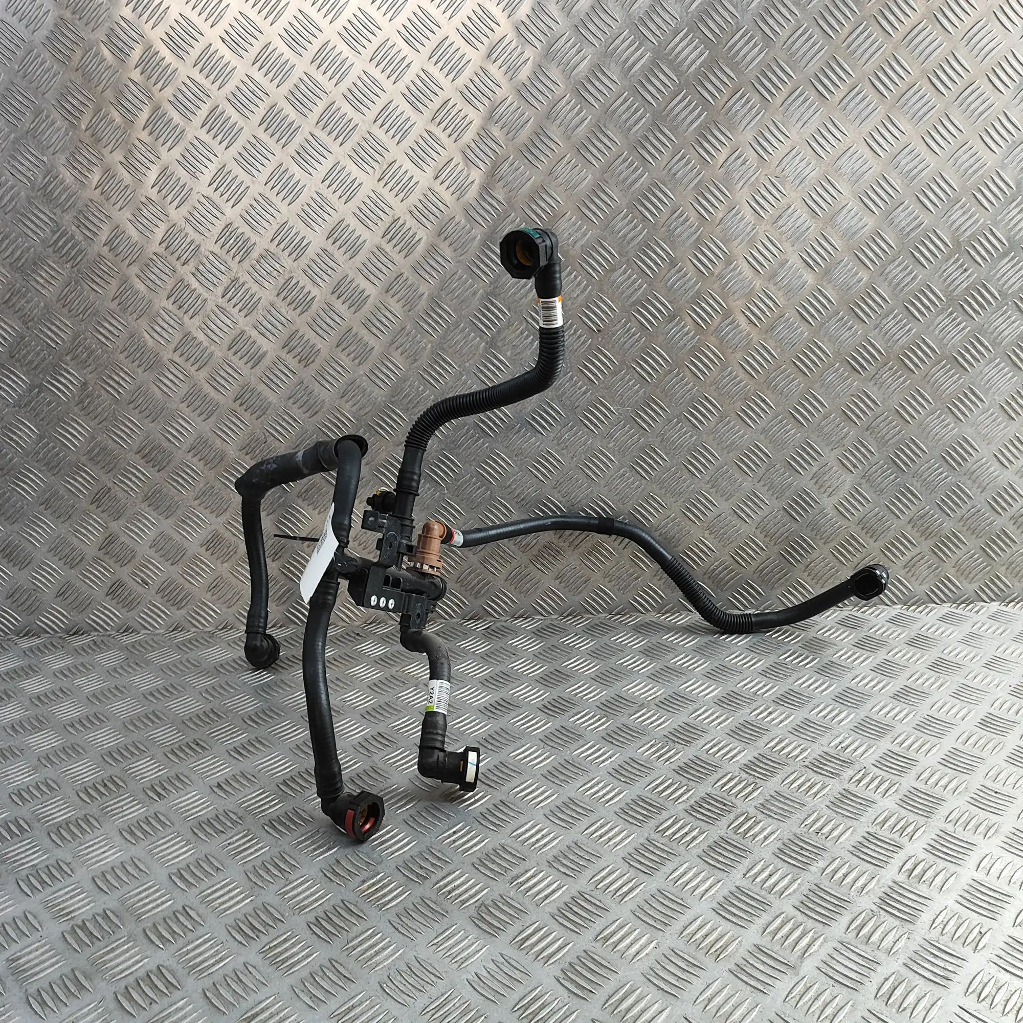 Kia Niro Jäähdytysnesteletku Coolant hose — KIA NIRO (II) (2022-...) — 25414...