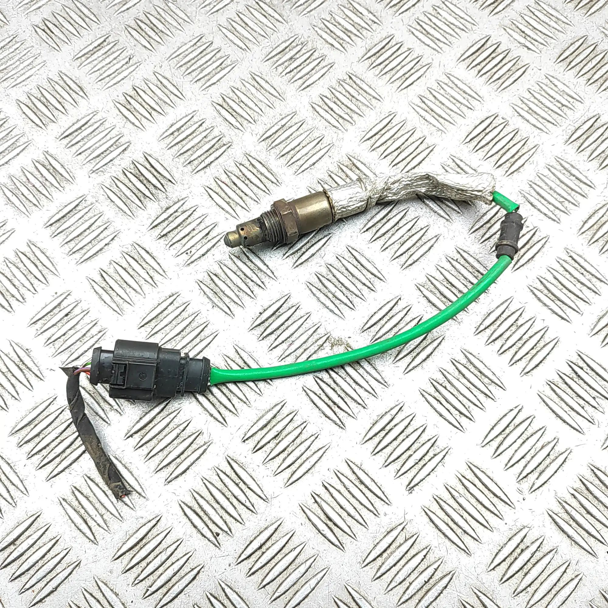 Porsche 911 (992) Lambda Oxygen Sensor Lambda Oxygen Sensor — PORSCHE 911 (992) (2019-...