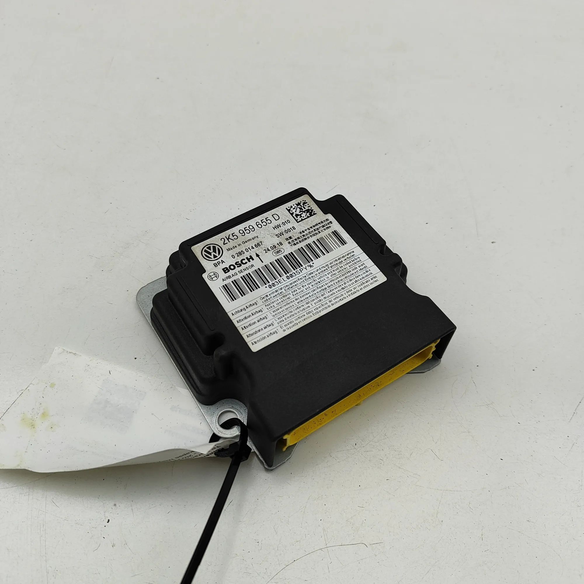 Volkswagen Amarok SRS Control Unit SRS Control Unit — VW AMAROK (2H_, S1B) (2010-2...