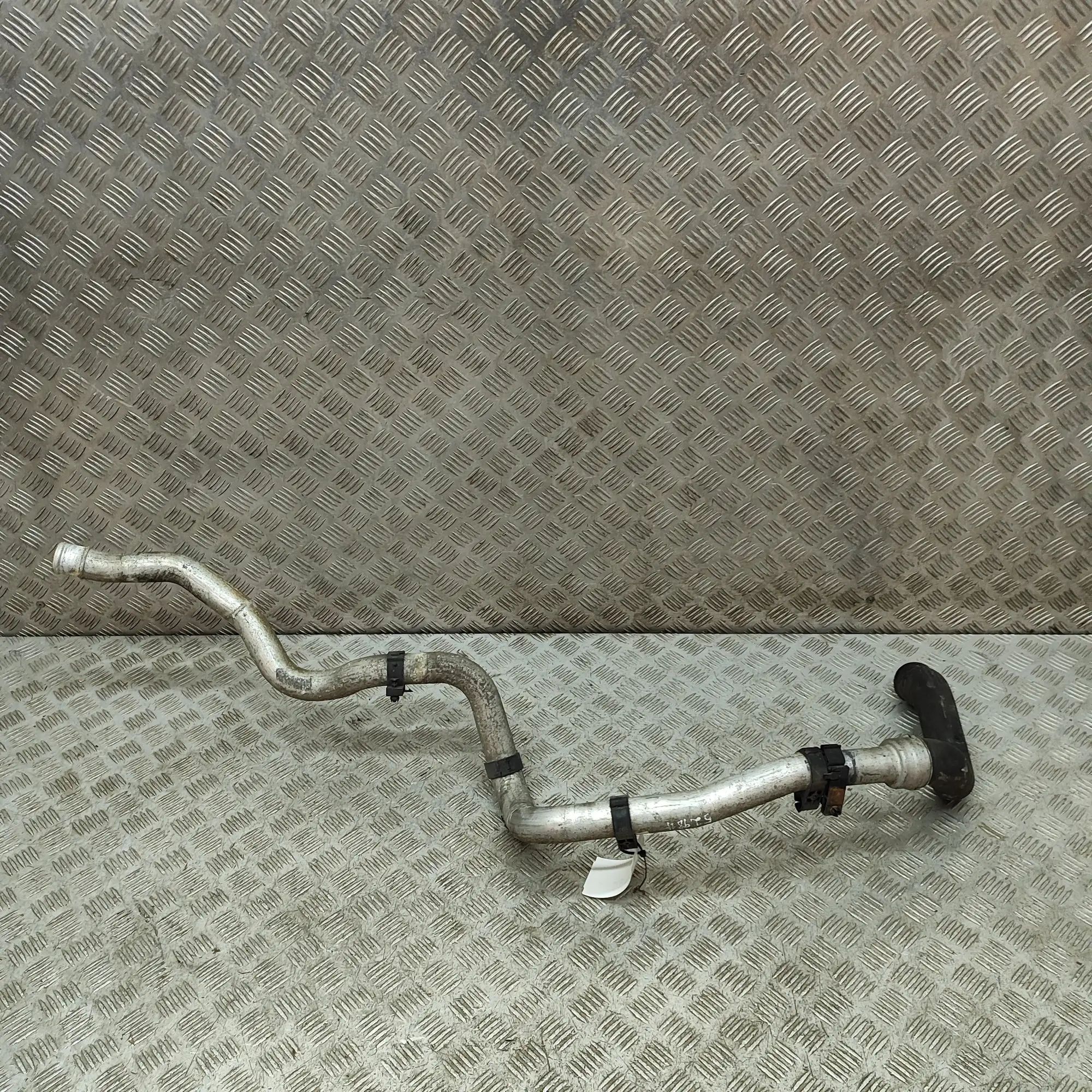 Porsche 911 (996) Jäähdytysnesteletku Coolant hose — PORSCHE 911 (996) (1997-2005) — ...