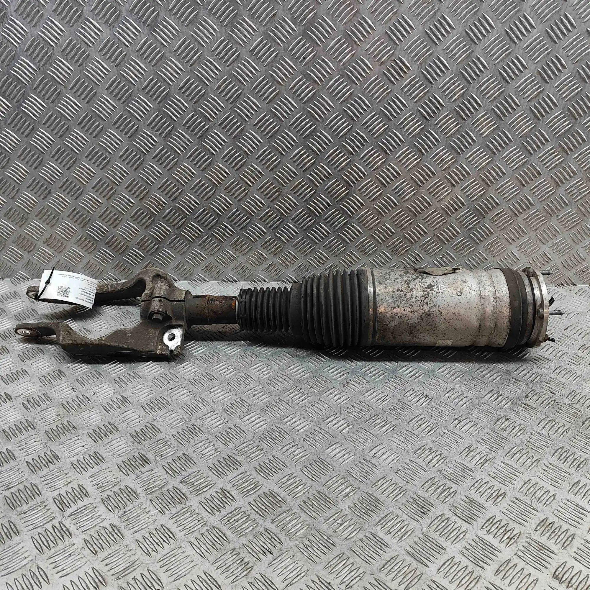 Land Rover Range Rover Sport (L494) Front Right Air Shock Absorber Front Right Air Shock Absorber — LAND ROVER RAN...