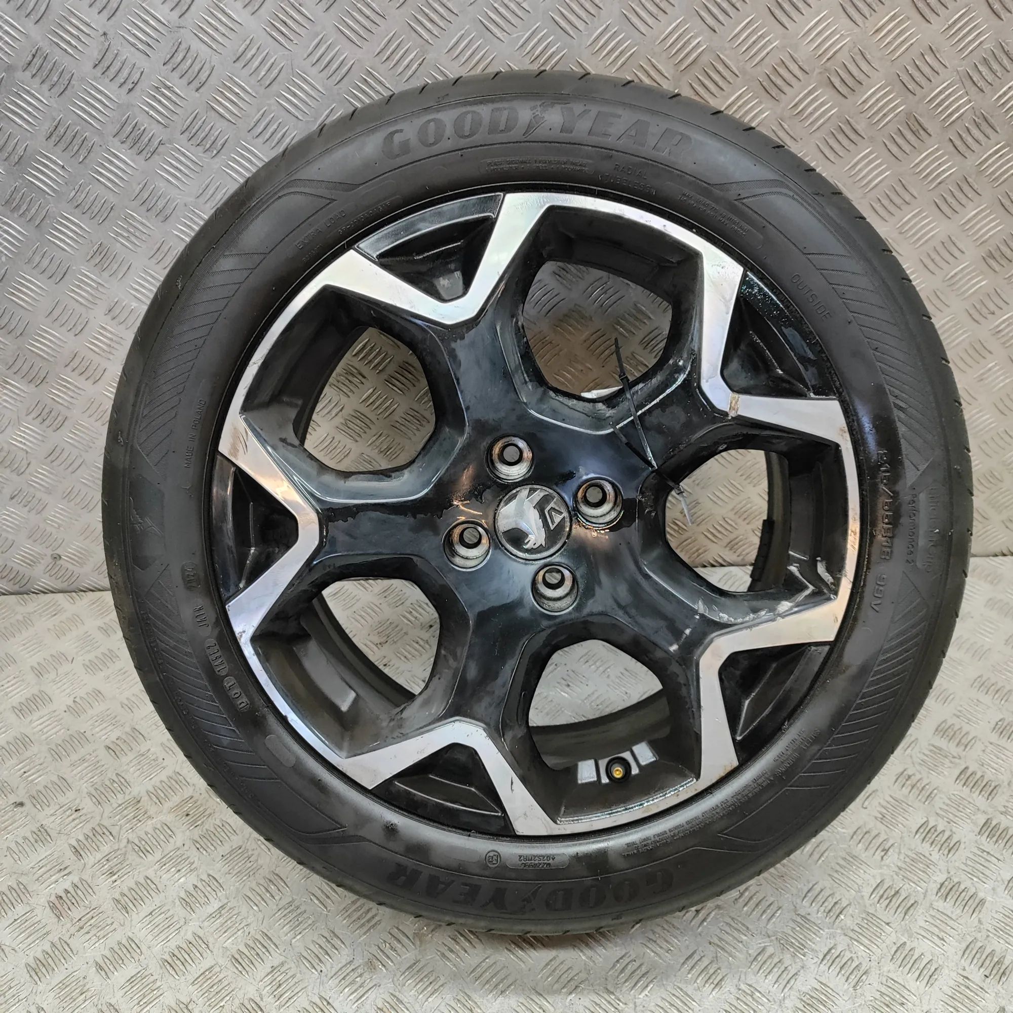 Opel Mokka (B) Alloy Wheel Alloy wheel — OPEL MOKKA (2020-...) — 983509768...