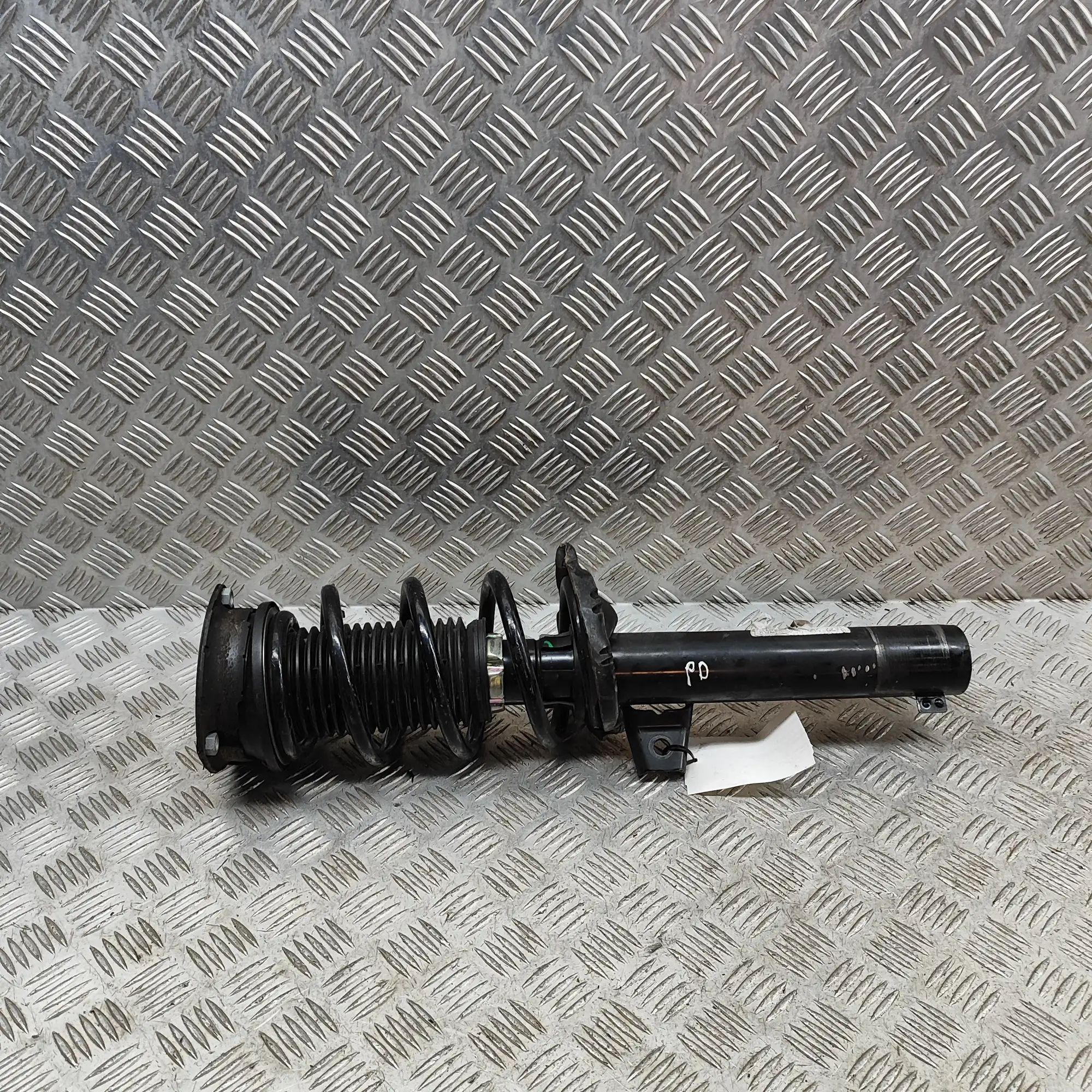 Volkswagen T-Roc Shock absorber — front right