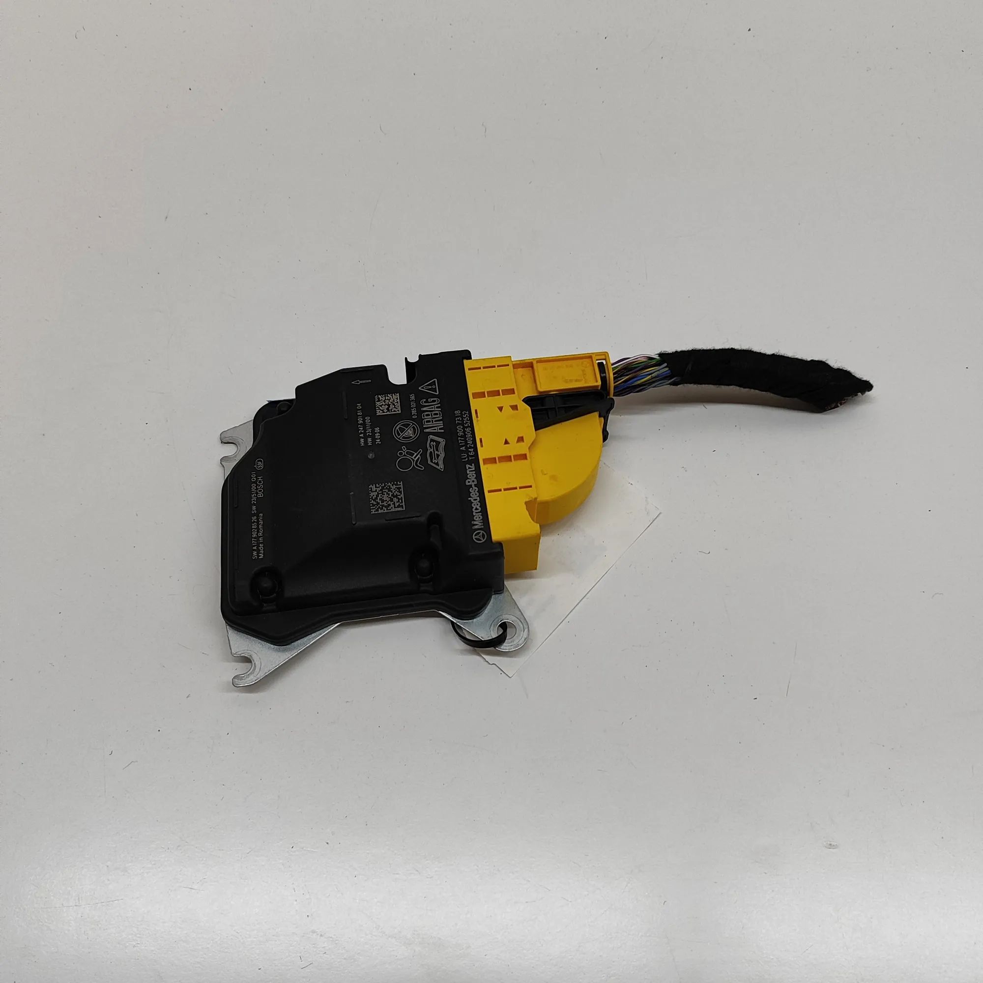 Mercedes-Benz CLA (C118) SRS Control Unit SRS Control Unit — MERCEDES BENZ CLA (Coupe C11...