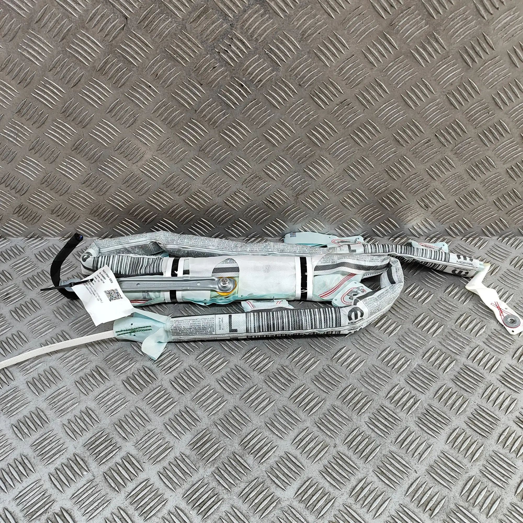 Alfa-Romeo Stelvio Left Side Roof Safety Curtain SRS Left Side Roof Safety Curtain SRS — ALFA ROMEO ...