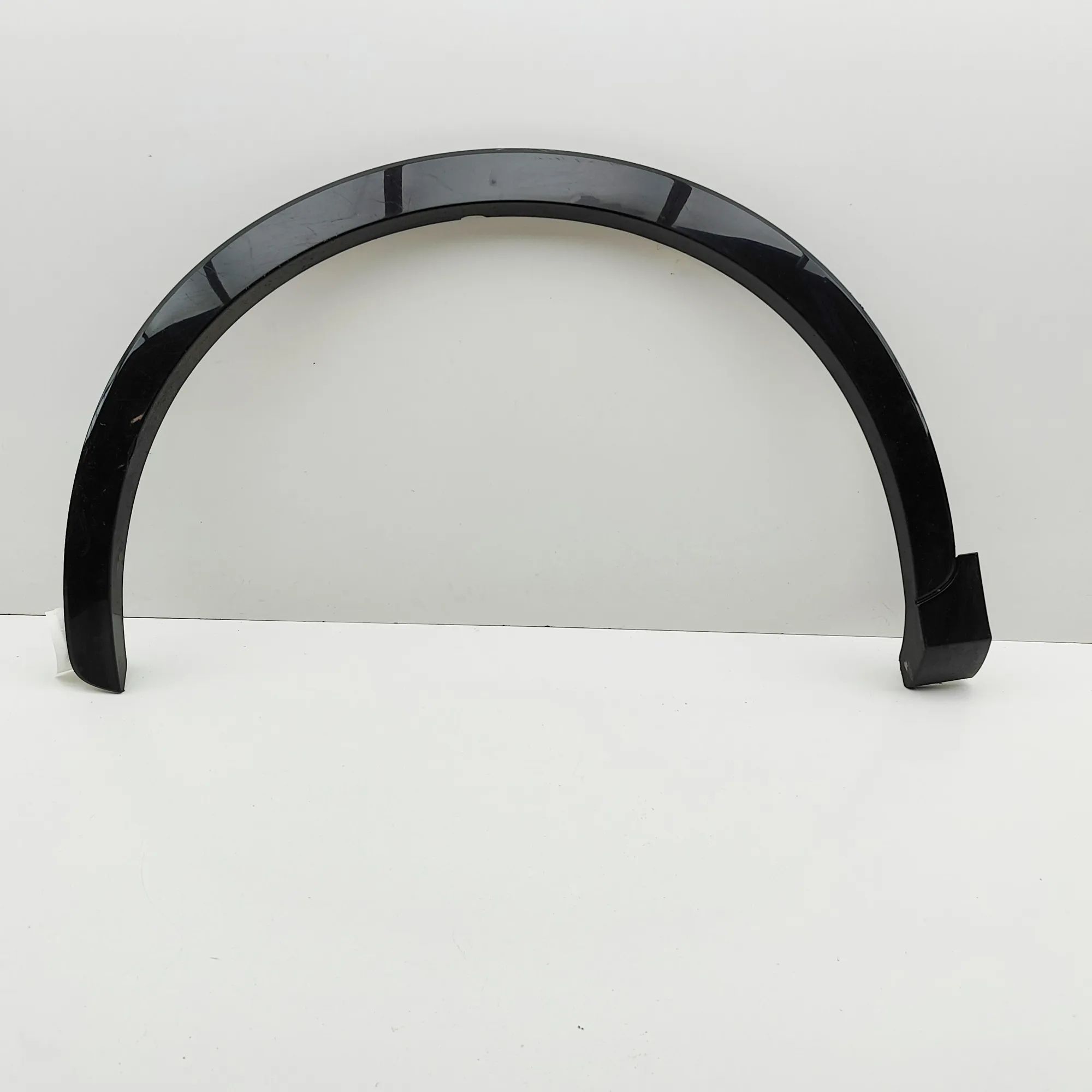 Audi Q3 (8U) Wheel arch trim — front left Wheel arch trim — front left — AUDI Q3 (8U) (20...
