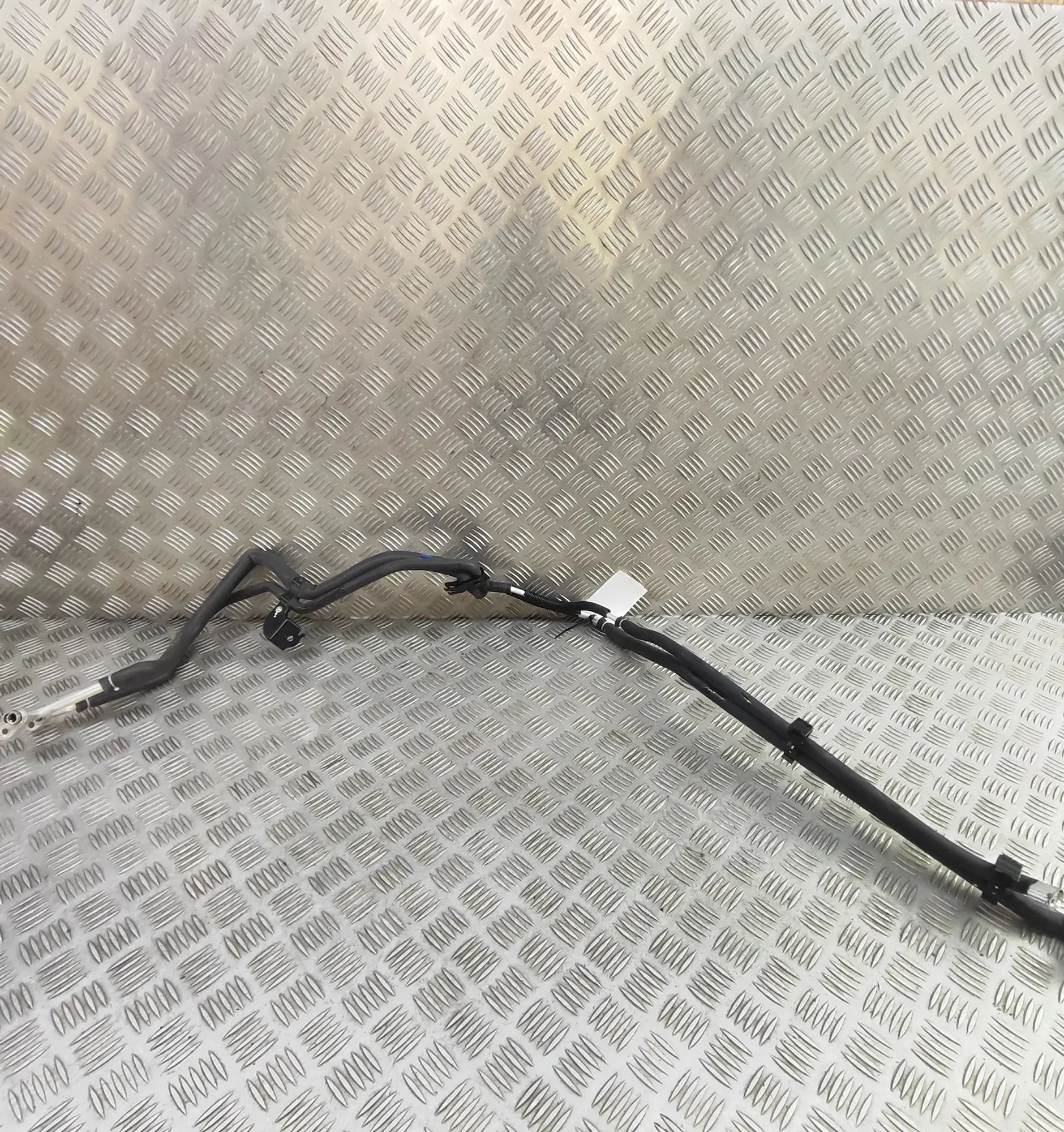 Toyota Prius A/C Air Con Hose Pipe A/C Air Con Hose Pipe — TOYOTA PRIUS (_W6_) (20...