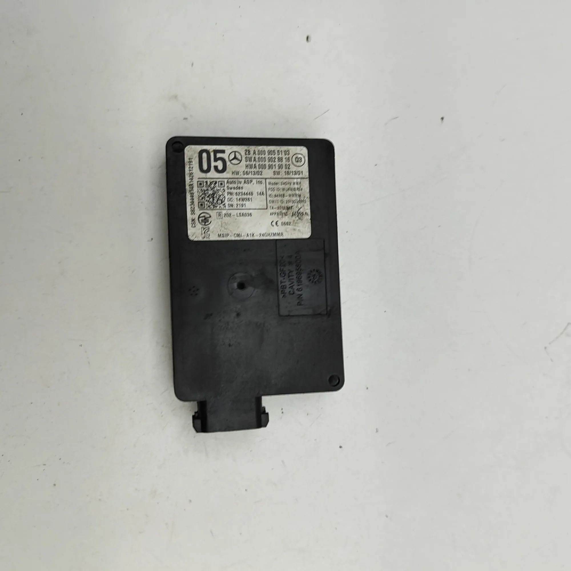 Mercedes-Benz A (W176) Distance Radar Sensor Distance Radar Sensor — MERCEDES BENZ A-CLASS (...