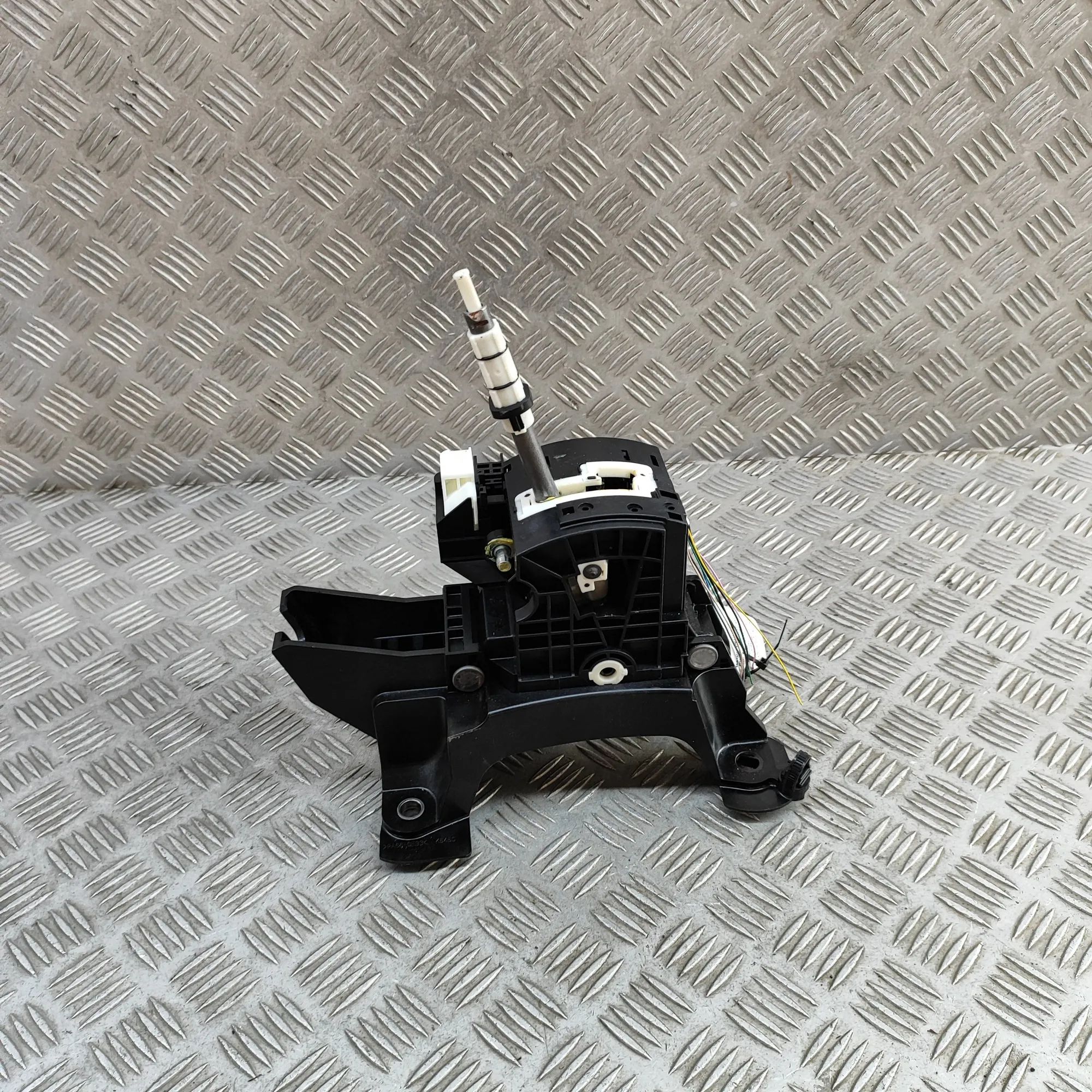 Mazda 3 (BP) Gear Shifting Mechanism Gear Shifting Mechanism — MAZDA CX-3 (0 DM) (20...