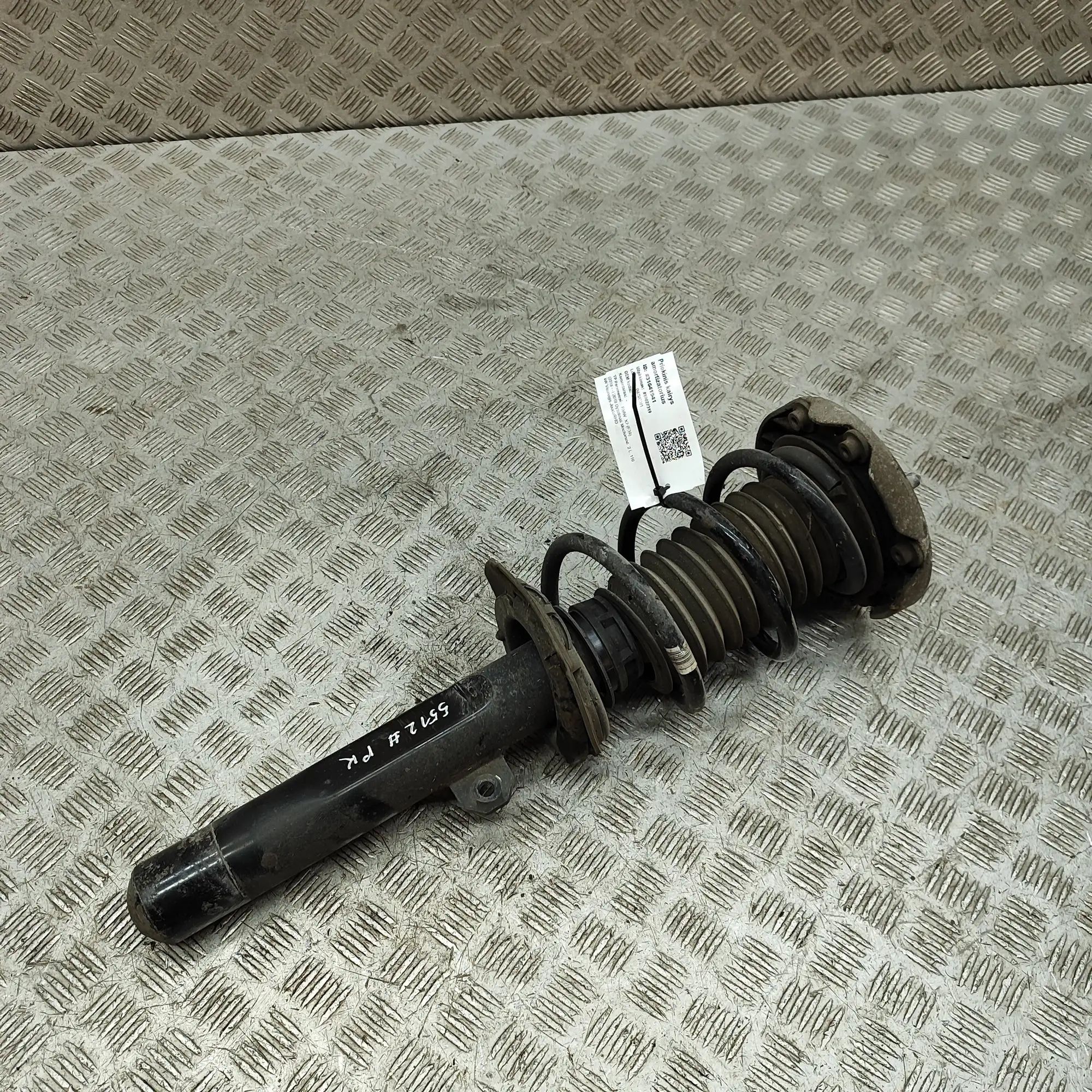 BMW X2 (F39) Shock absorber — front left Shock absorber — front left — BMW X2 (F39) (201...