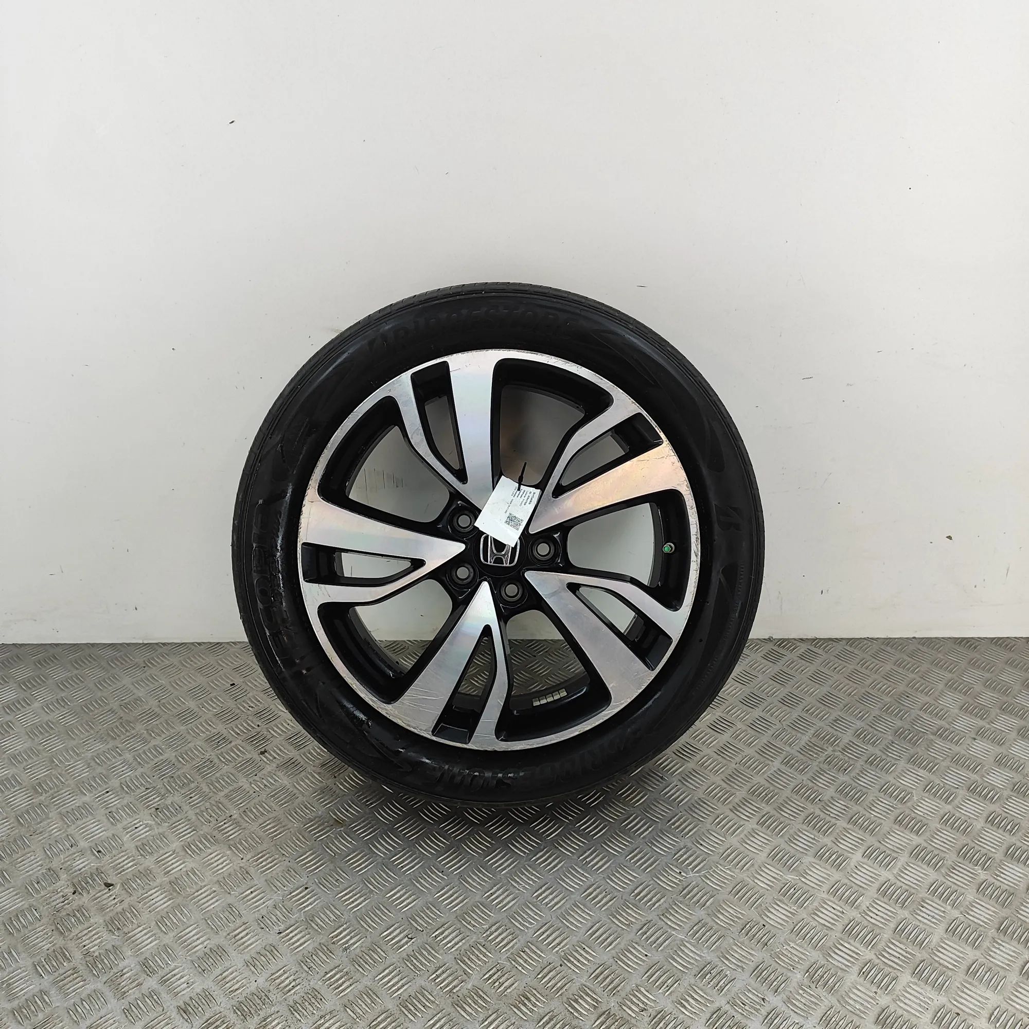Honda CR-V Alloy Wheel Alloy wheel — HONDA CR-V (V RW) (2017-...) — TH...