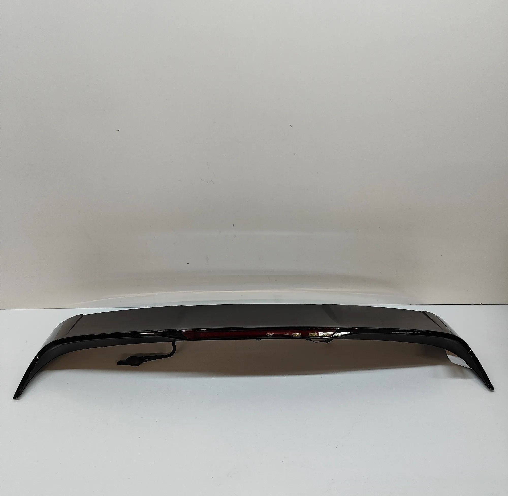 Porsche Macan Tailgate Bootlid Spoiler Tailgate Bootlid Spoiler — PORSCHE MACAN (95B) ...