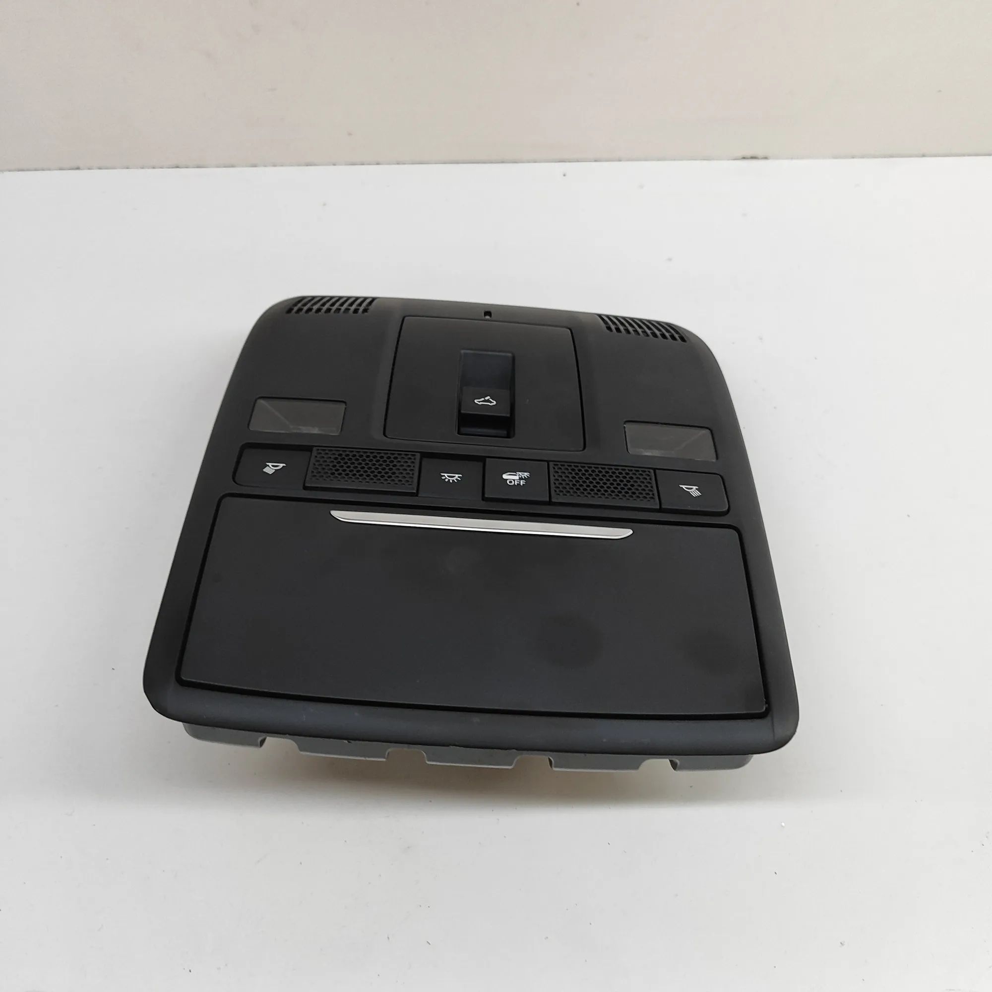 Mazda 6 (GJ / GL) Interior light Interior light — MAZDA 6 (Estate GJ, GL) (2012-...