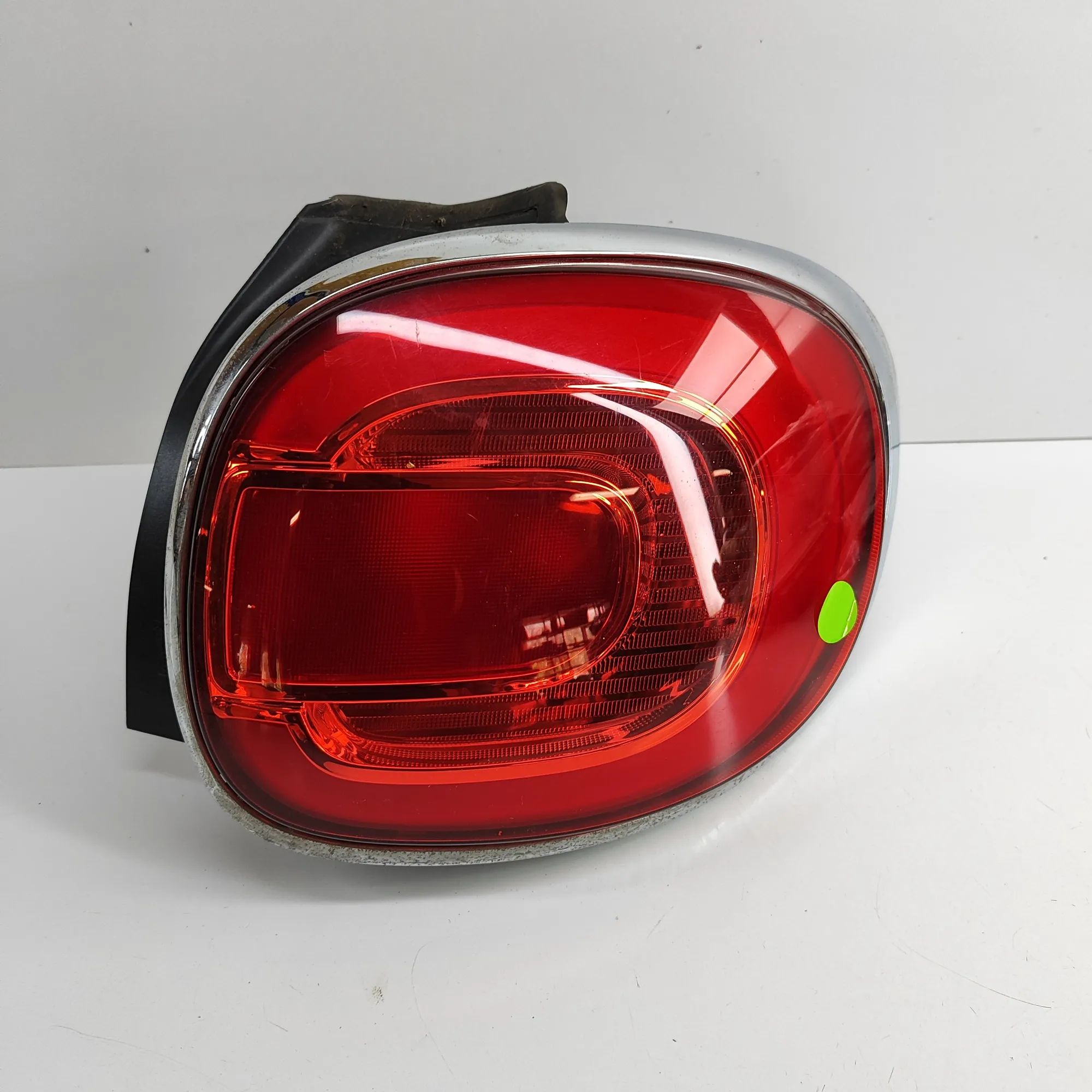 Fiat 500L (351, 352) Rear Right Tail Light Rear Right Tail Light — FIAT 500L (351_, 352_) ...