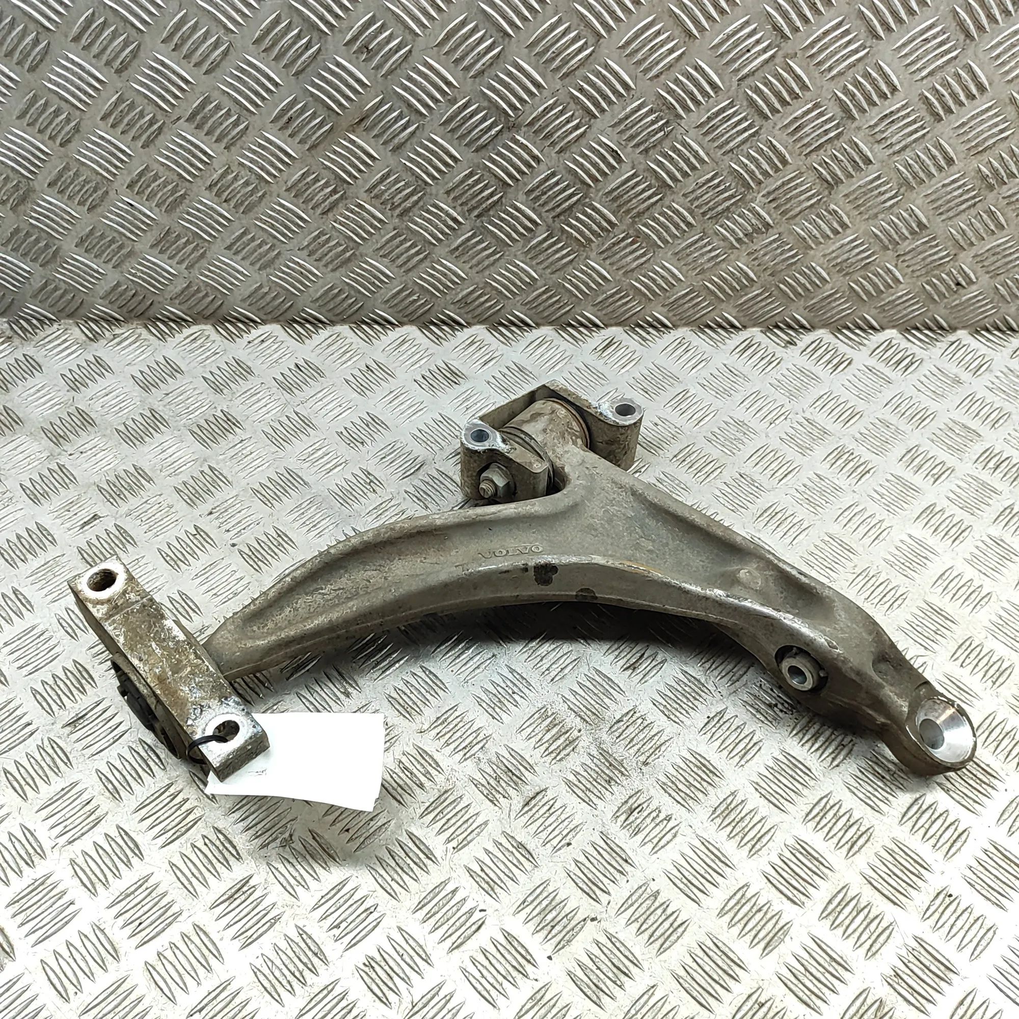 Volvo V60 Front Left Lower Control Arm Front Left Lower Control Arm — VOLVO V60 (II 22...