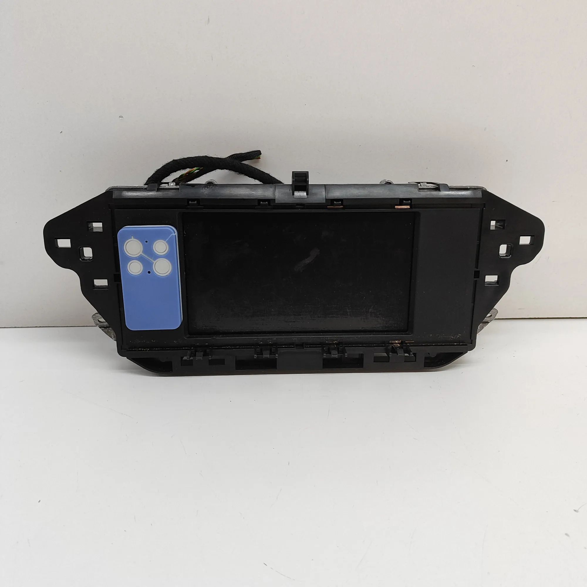 BMW X1 (E84) Navigation display Navigation display — BMW X1 (E84) (2009-2015) —...