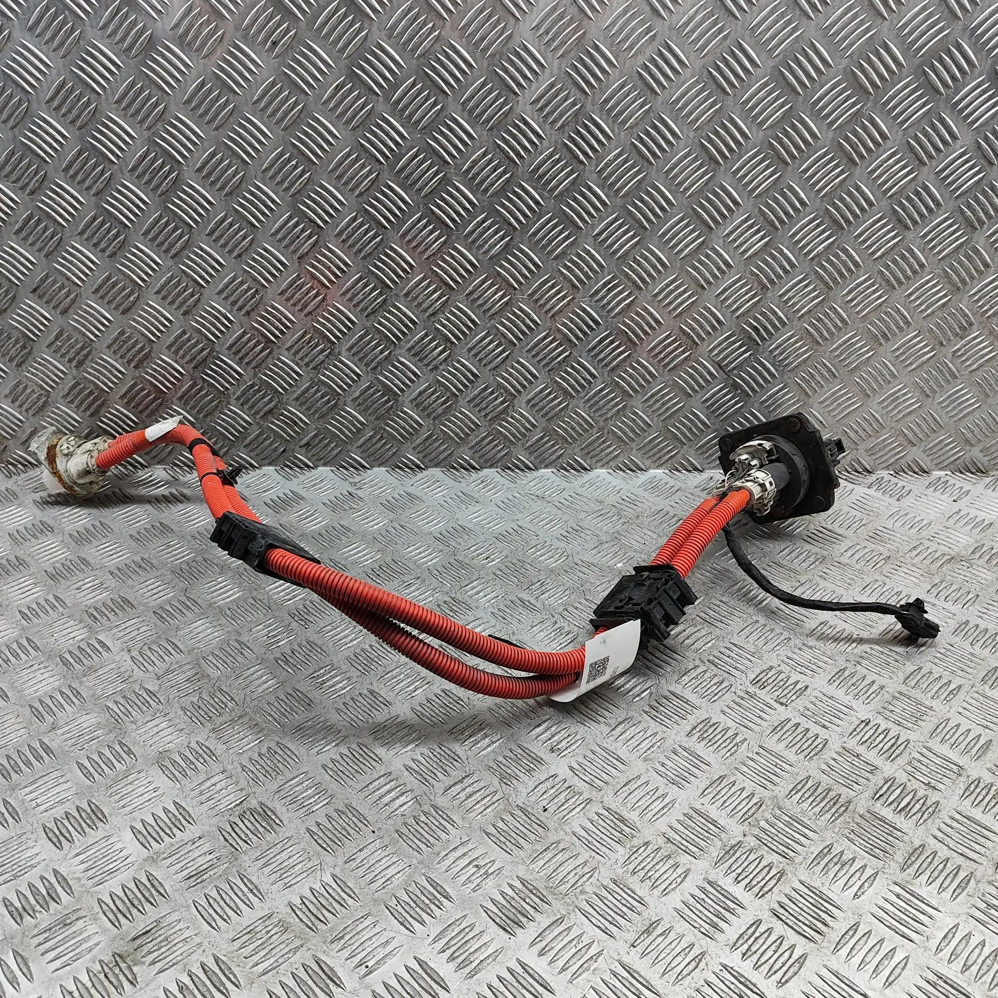 Nissan Leaf Battery Charging Cable Battery charging cable — NISSAN LEAF (ZE1) (201...
