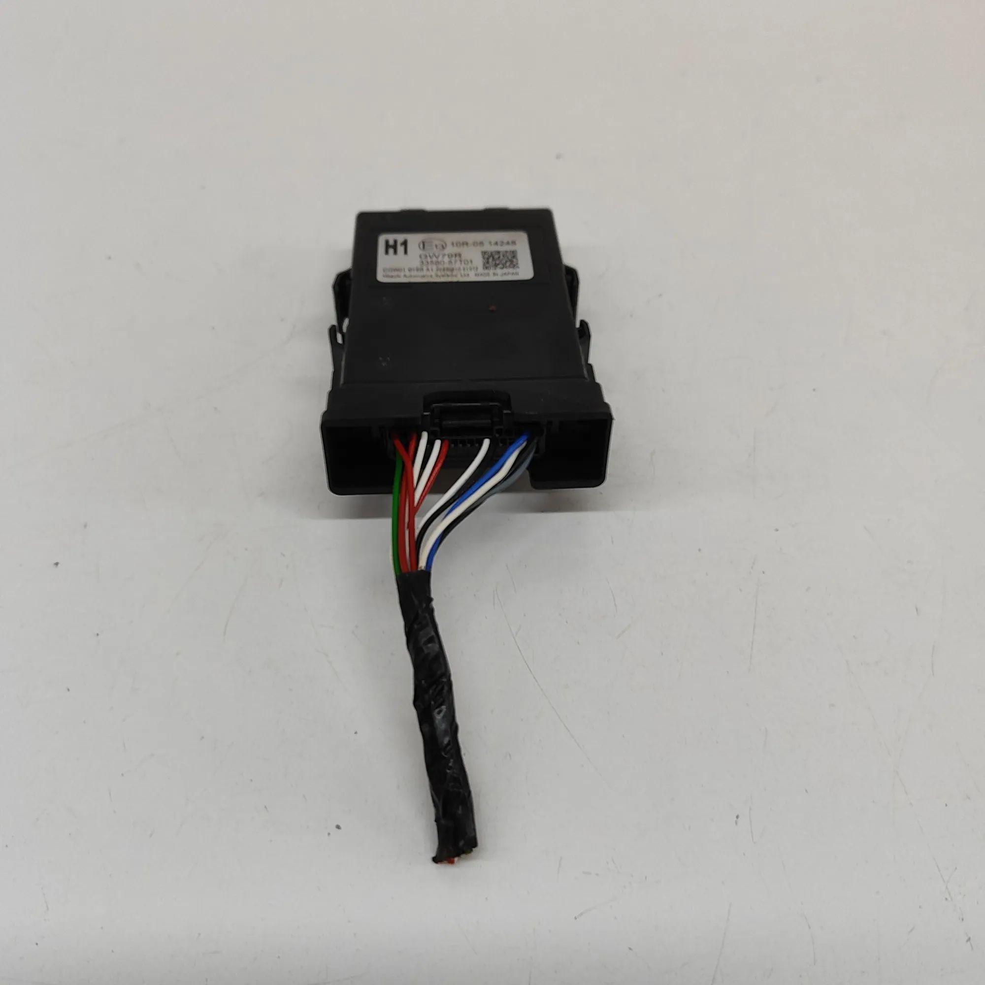 Suzuki Vitara Bluetooth Control Unit Bluetooth control unit — SUZUKI VITARA (LY) (20...