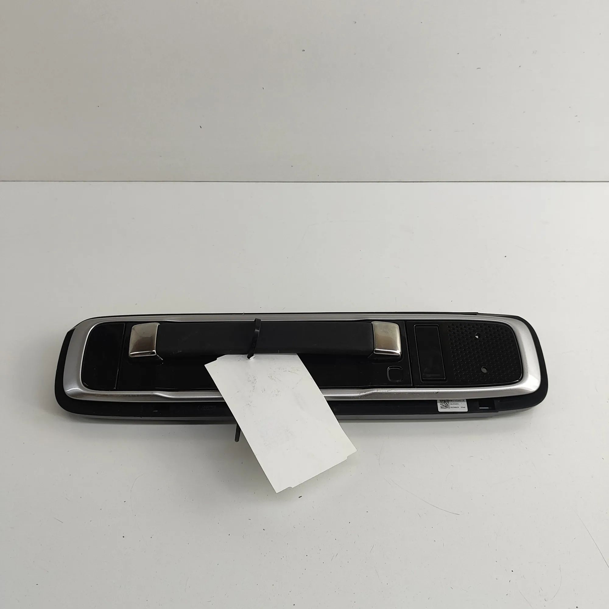 Land Rover Range Rover Sport (L461) Roof grab handle — rear right Roof grab handle — rear right — LAND ROVER RANG...