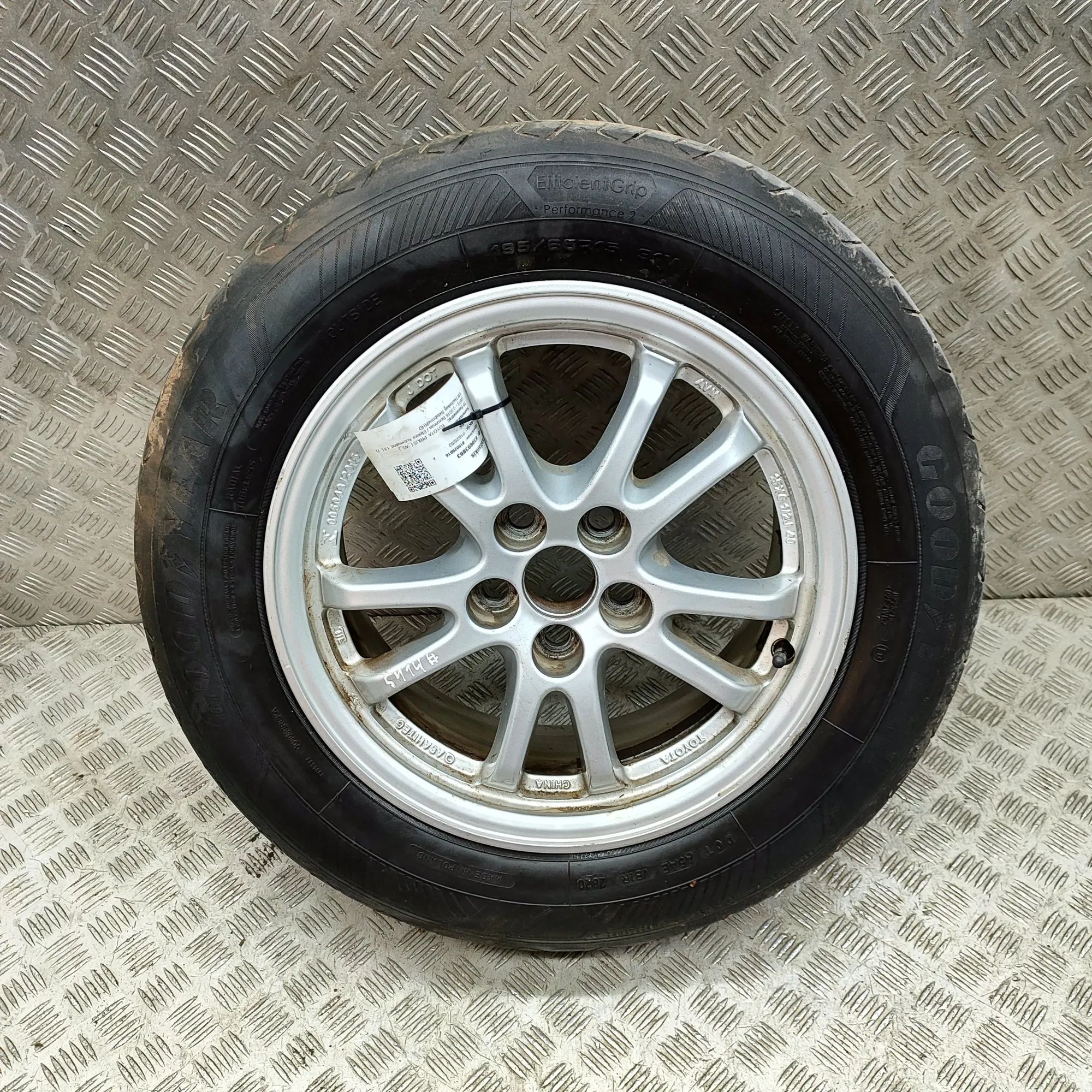 Toyota Prius+ Alloy Wheel Alloy wheel — TOYOTA PRIUS (_W5_) (2015-...) — ...