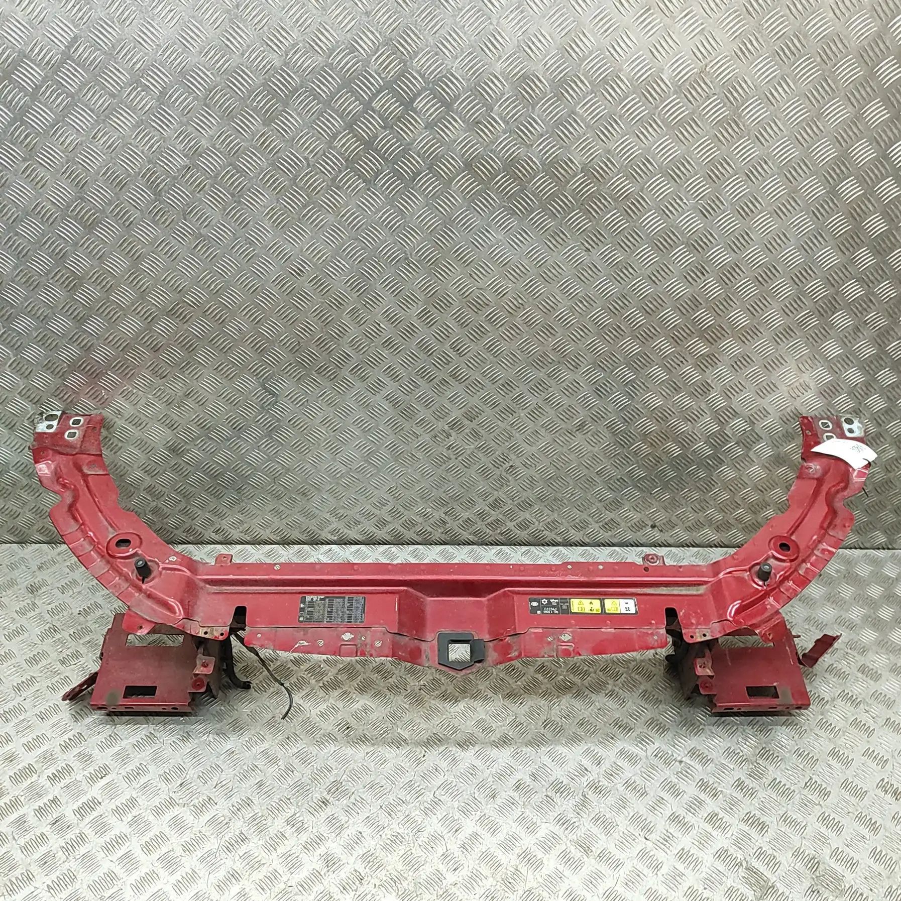 Land Rover Discovery Sport Slam Panel Frame Upper Part Slam Panel Frame Upper Part — LAND ROVER DISCOV...