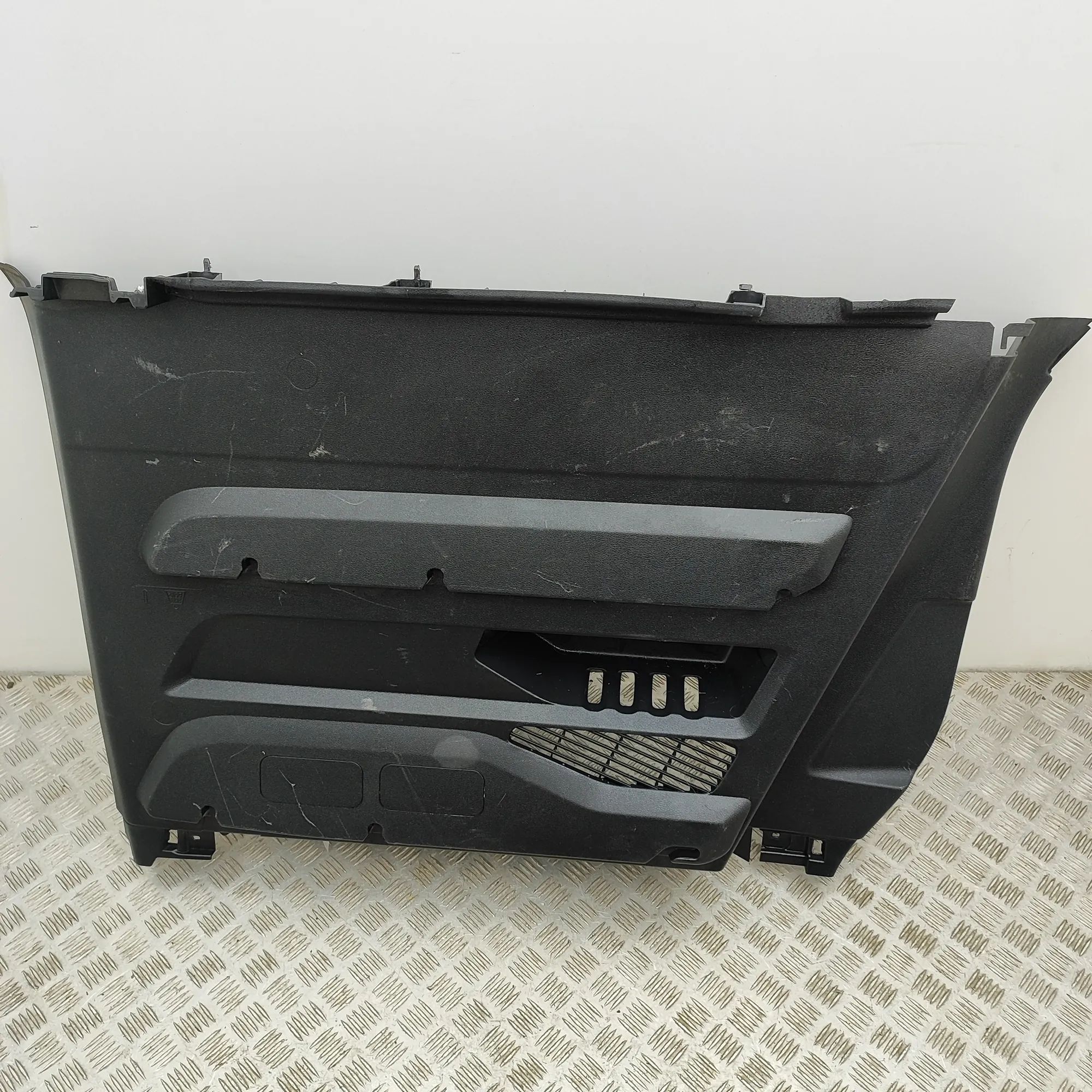 Citroen Berlingo Right Side Trunk Trim Right Side Trunk Trim — CITROEN BERLINGO (K9) (...