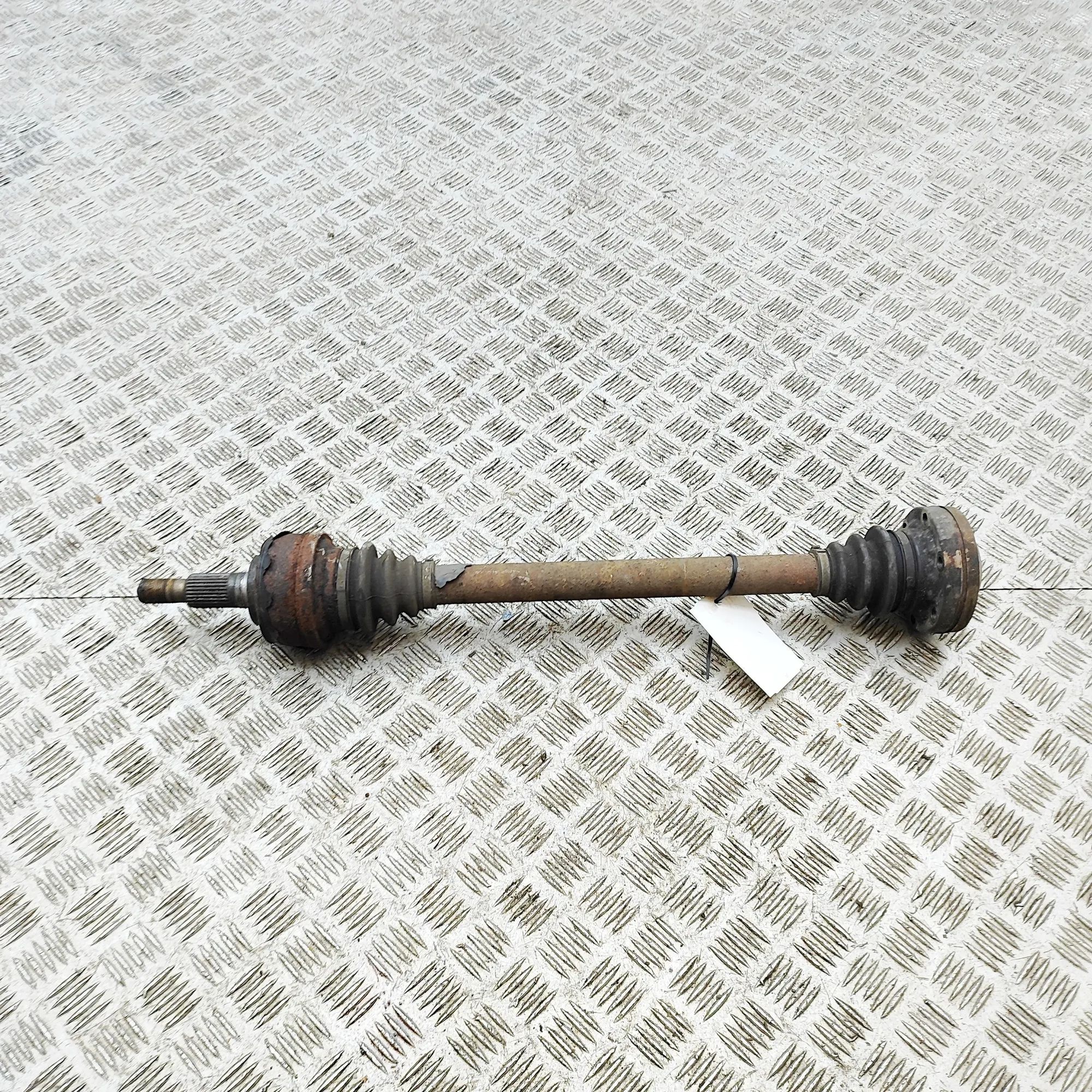 Porsche 911 (997) Rear Right Driveshaft Rear Right Driveshaft — PORSCHE 911 (997) (2004...