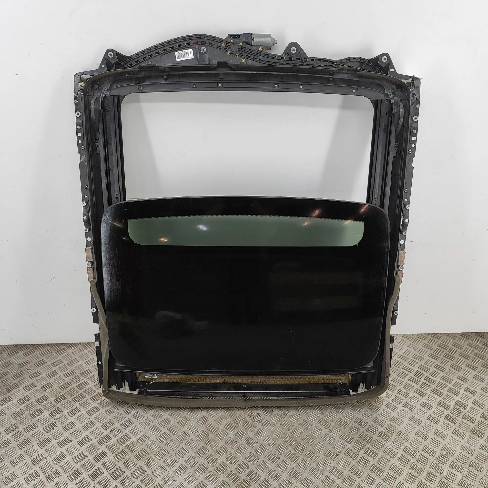 BMW X6 (E71 / E72) Люк на крыше Sunroof — BMW X6 (F16, F86) (2014-2019) — 80613...