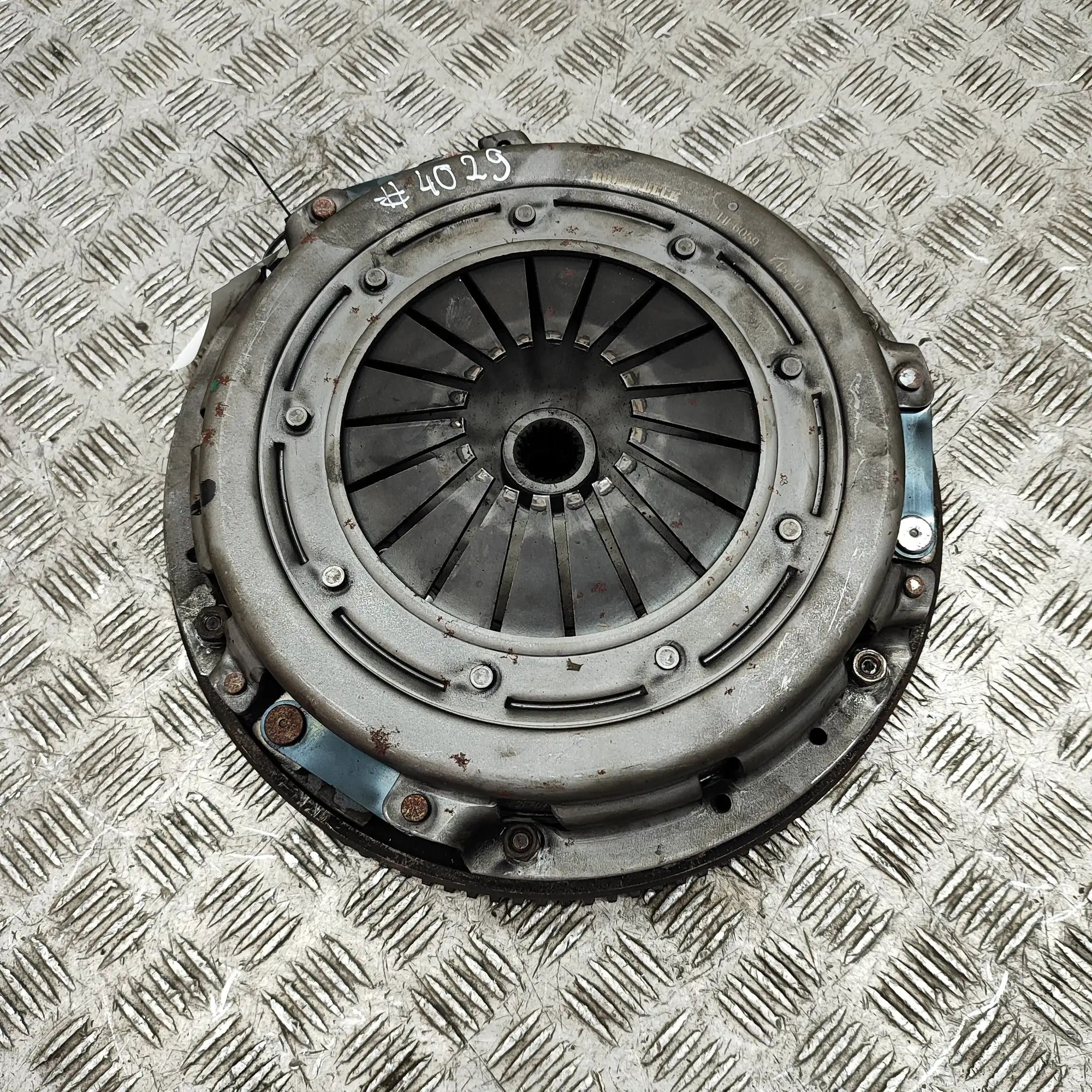 Land Rover Defender clutch kit Clutch kit — LAND ROVER DEFENDER (L316) (1990-2...