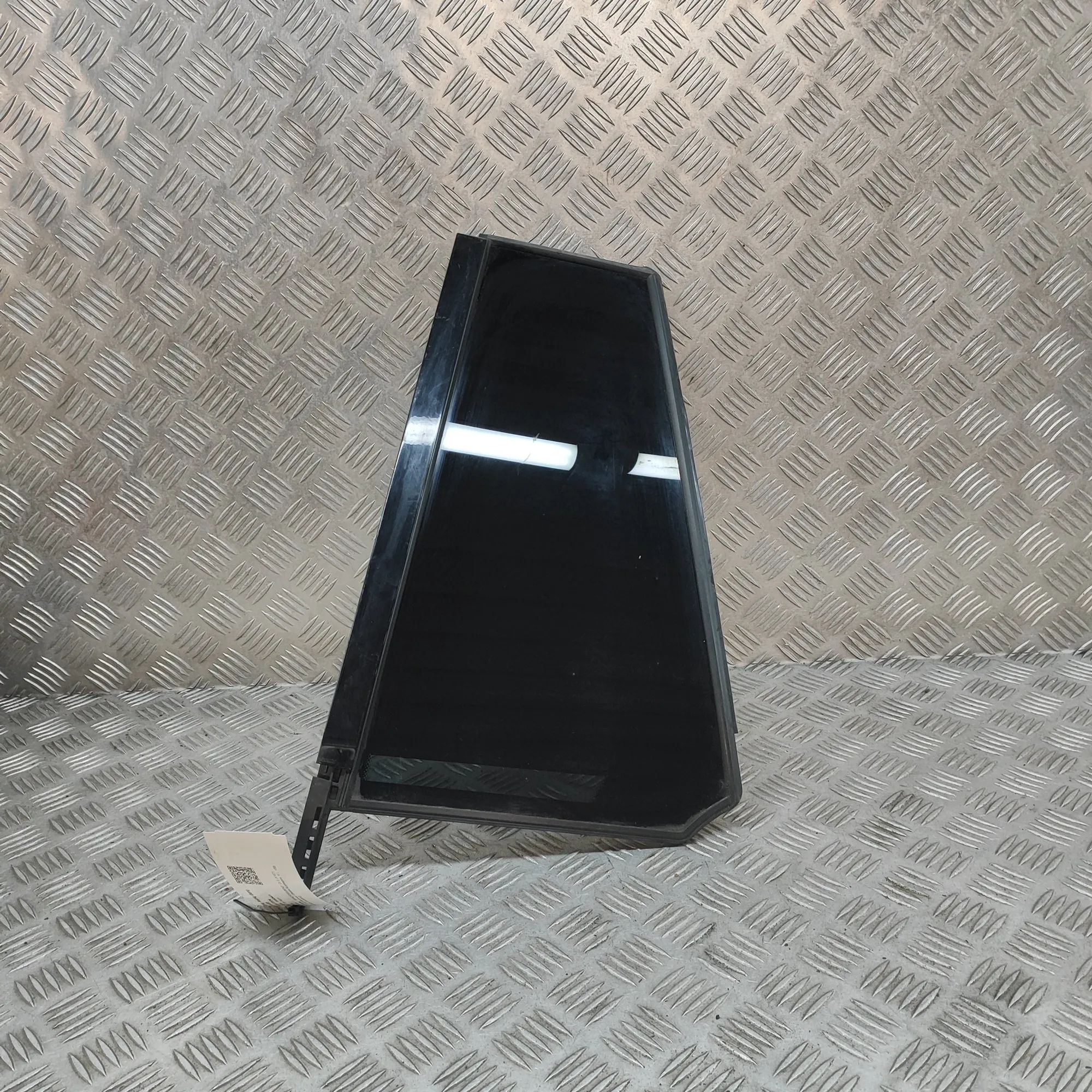 Mercedes-Benz GLS (X167) Rear door left-hand window Rear door left-hand window — MERCEDES BENZ GLS ...