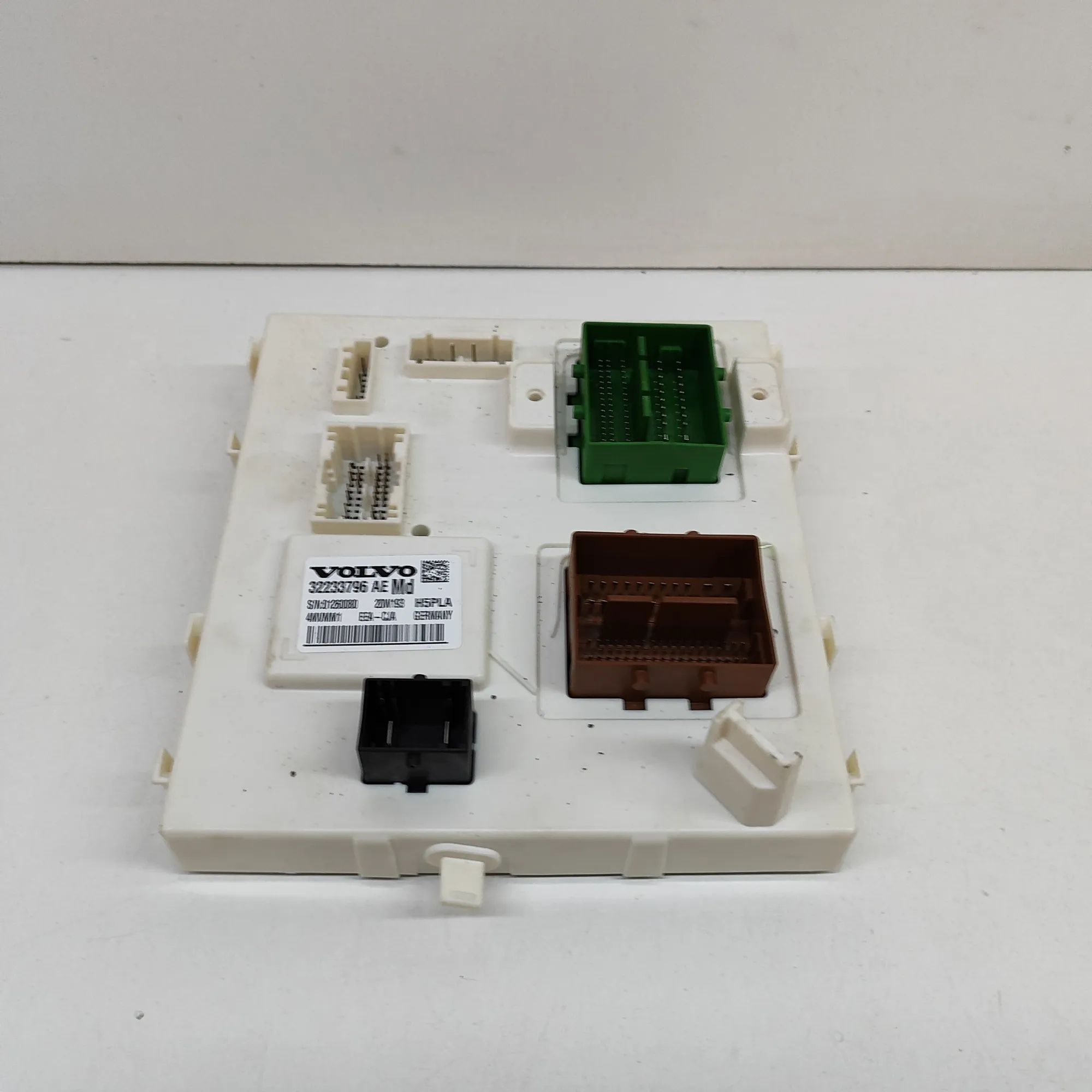 Volvo S60 Comfort Control Unit Comfort Control Unit — VOLVO S60 (III 224) (201...