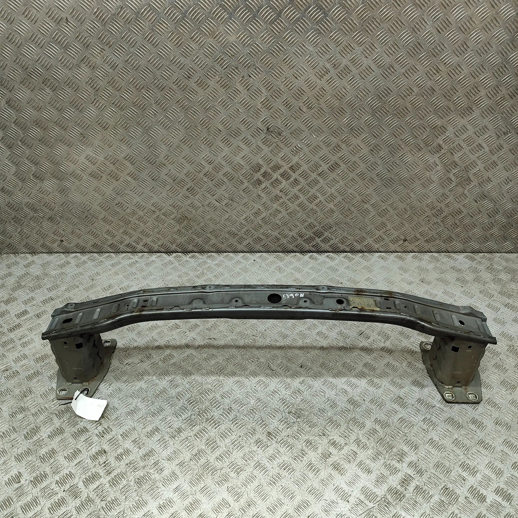 Land Rover Discovery Sport Front Reinforcement Crash Bar Front Reinforcement Crash Bar — LAND ROVER DISC...