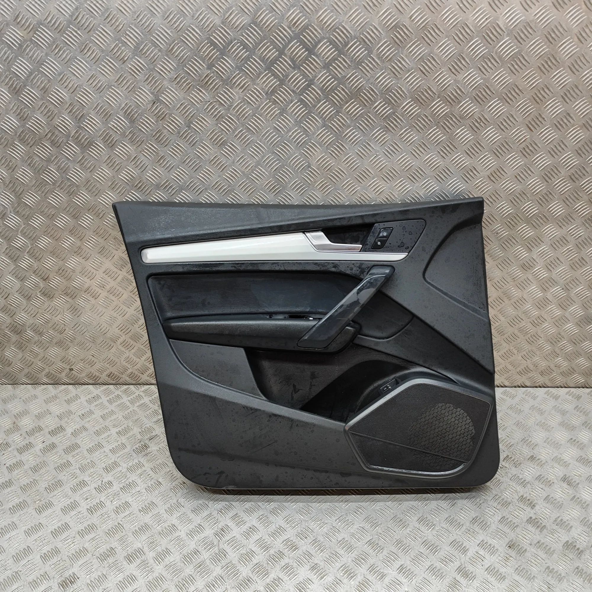 Audi Q5 (FY) Front Left Door Panel Front Left Door Panel — AUDI Q5 (FY) (2016-...)...