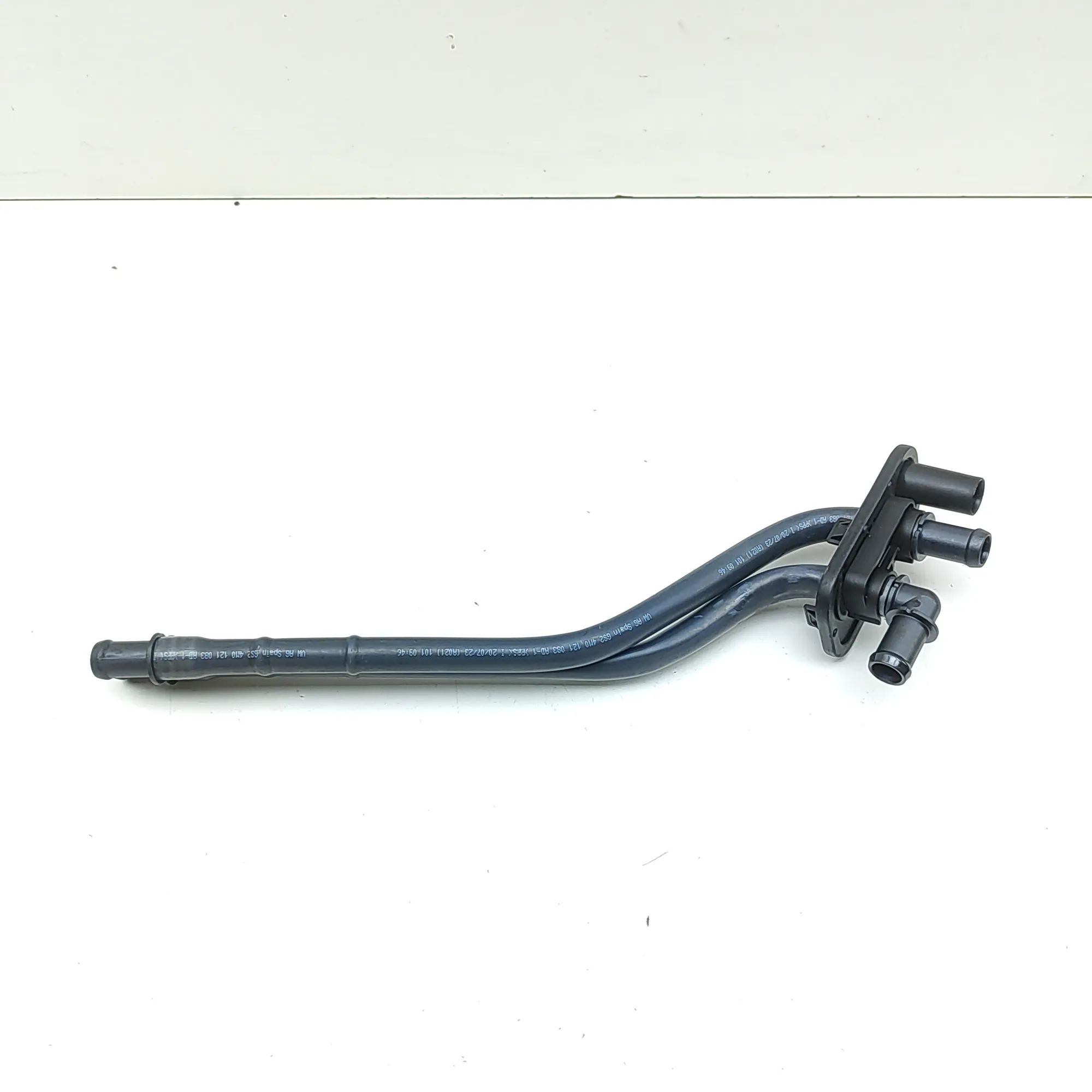 Porsche Cayenne Jäähdytysnesteletku Coolant hose — PORSCHE CAYENNE (Coupe 9YB) (201...