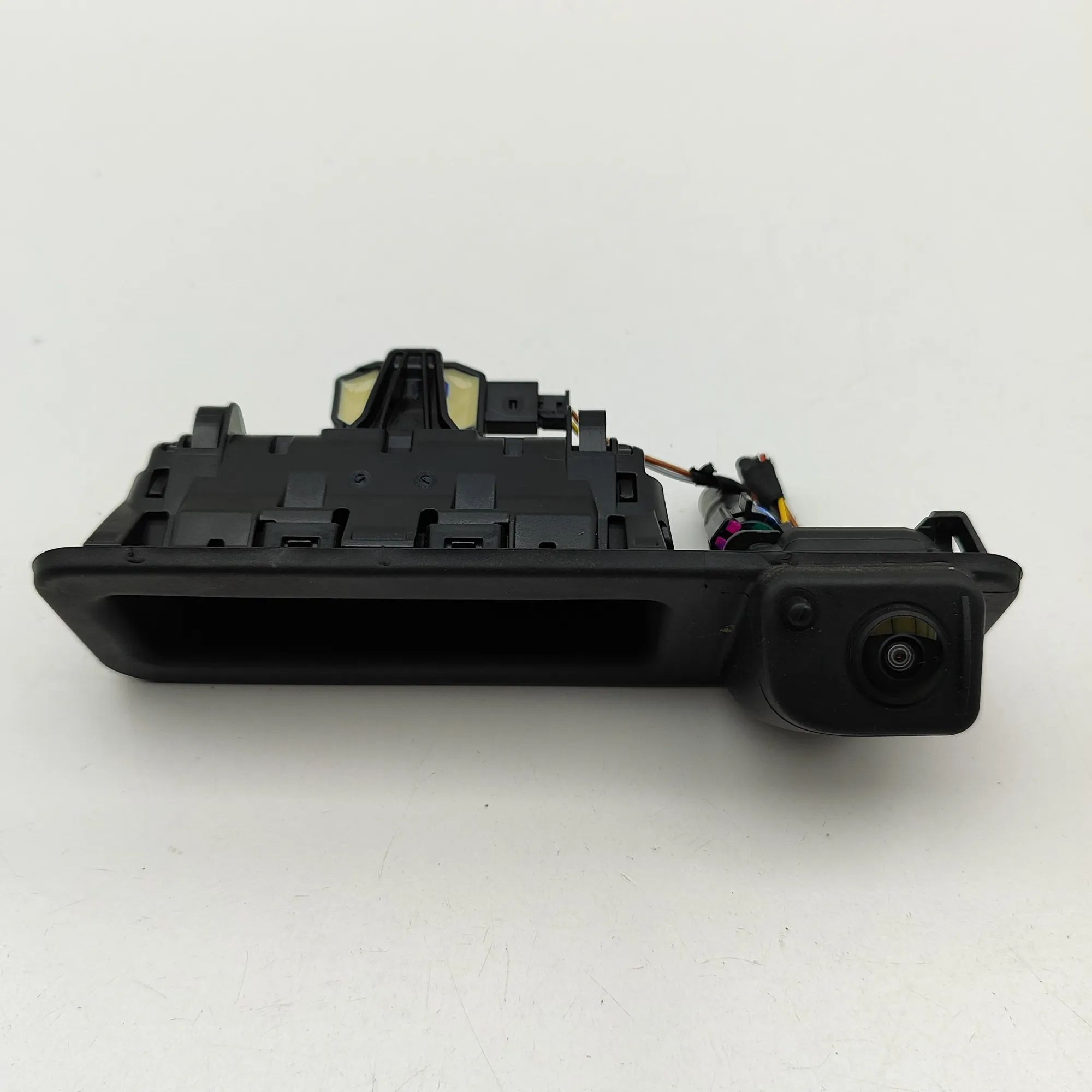 BMW 5 / i5 (G60 / G61) Rear View Camera Rear View Camera — BMW 5 SERIES (G60) (2023-PRE...