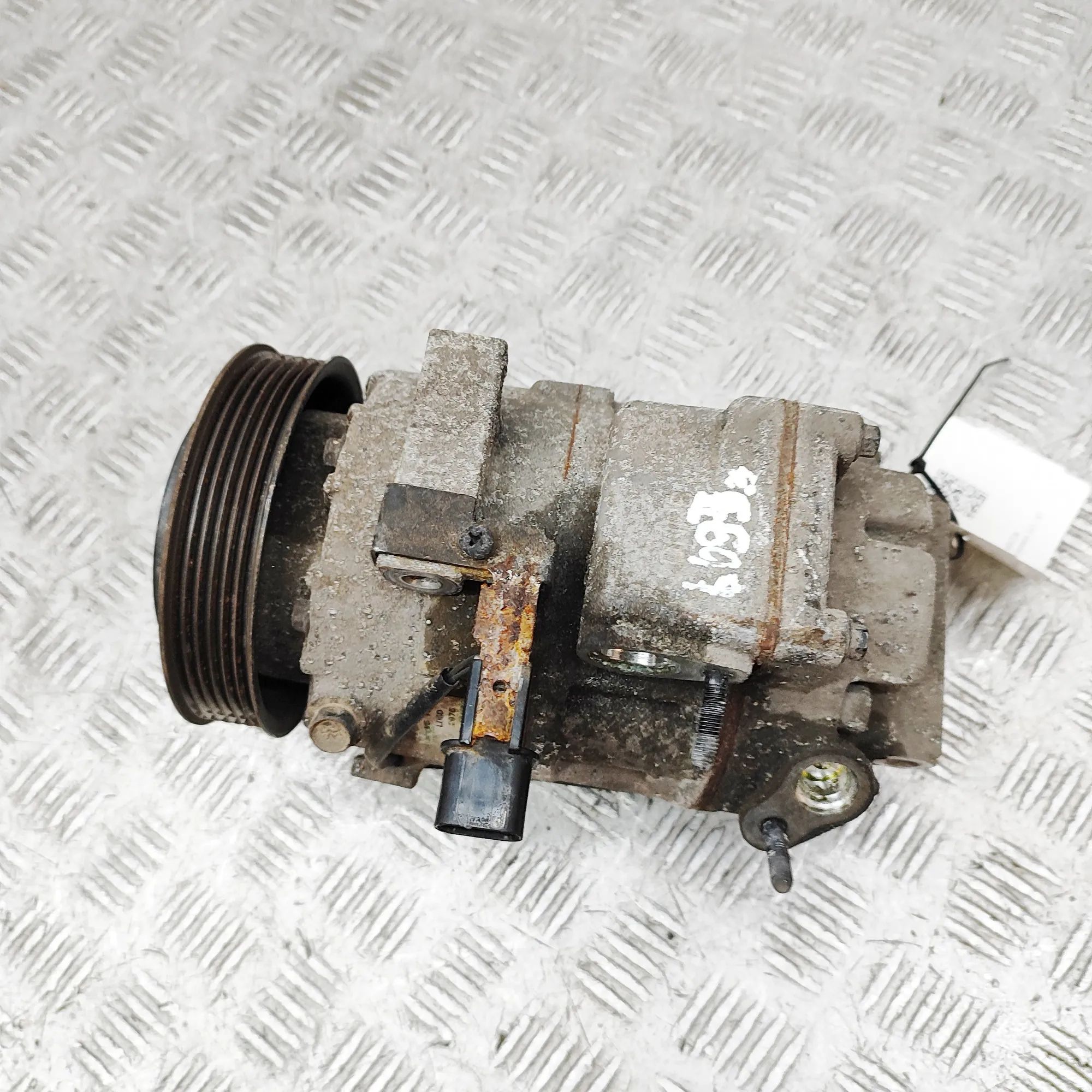 Hyundai Santa Fe Air-conditioning compressor Air-conditioning compressor — HYUNDAI SANTA (FÉ...