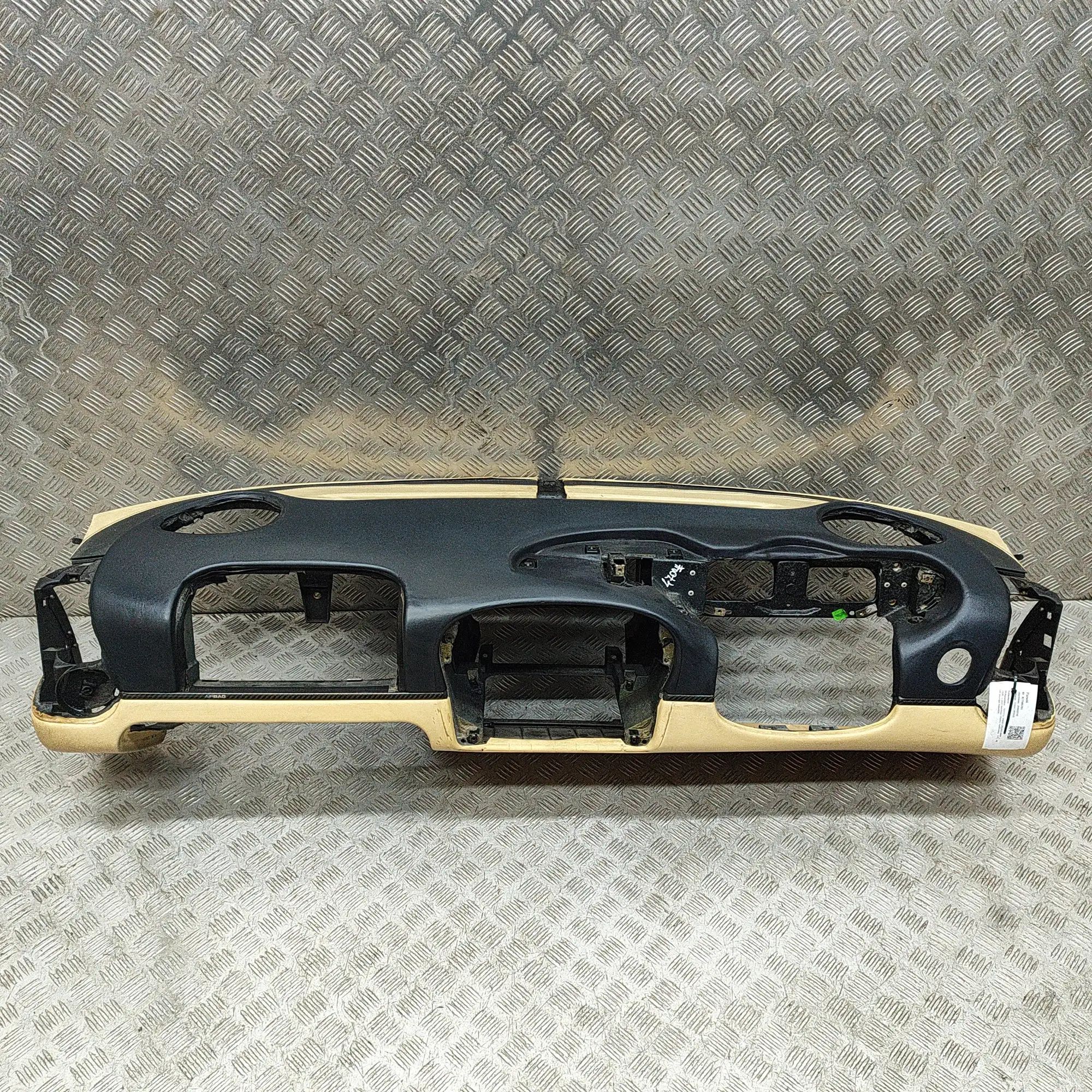 Porsche 911 (996) Dashboard Dashboard — PORSCHE 911 (Cabrio 996) (1998-2005...