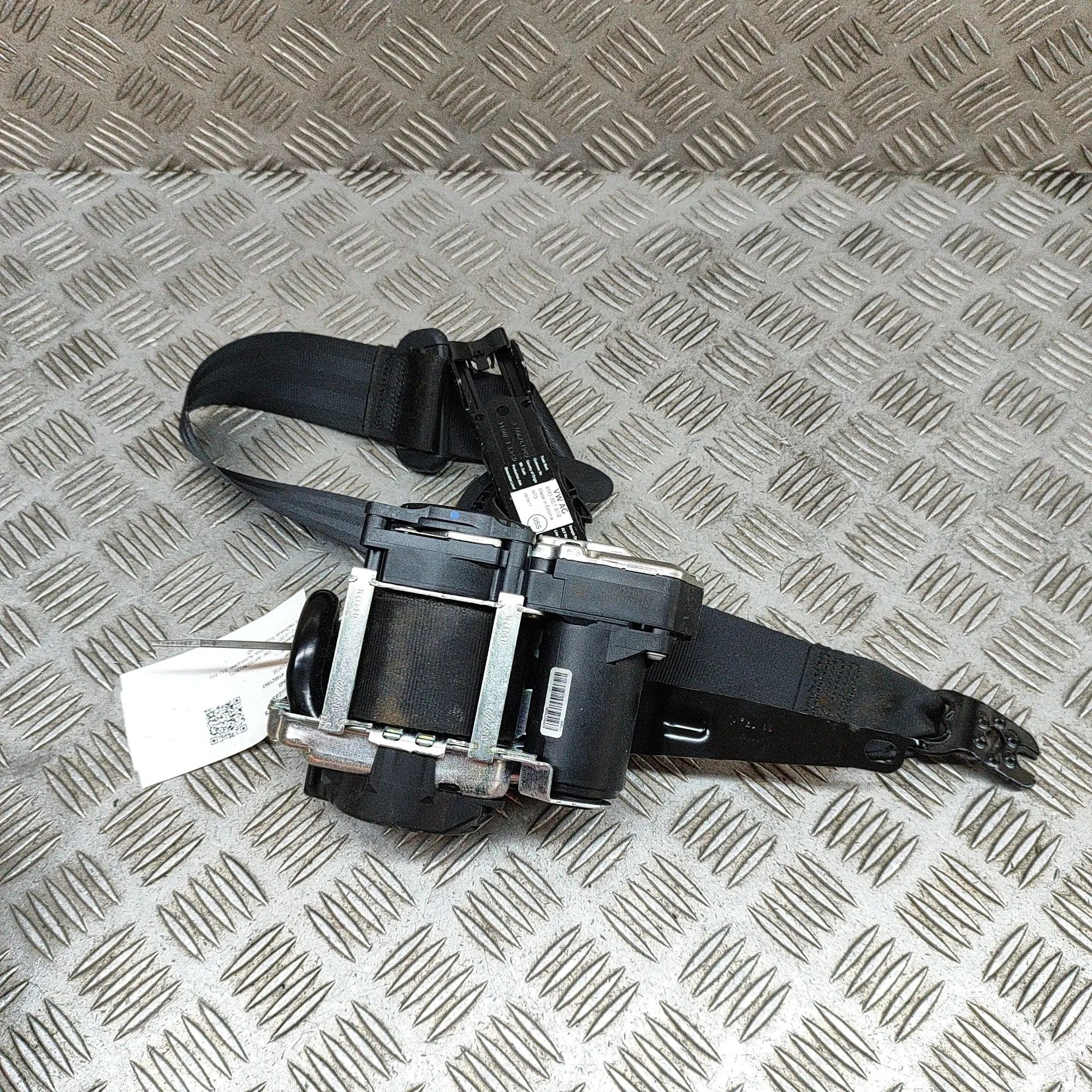 Volkswagen Arteon Front Right Seatbelt Front Right Seatbelt — VW ARTEON (3H7) (2017-.....