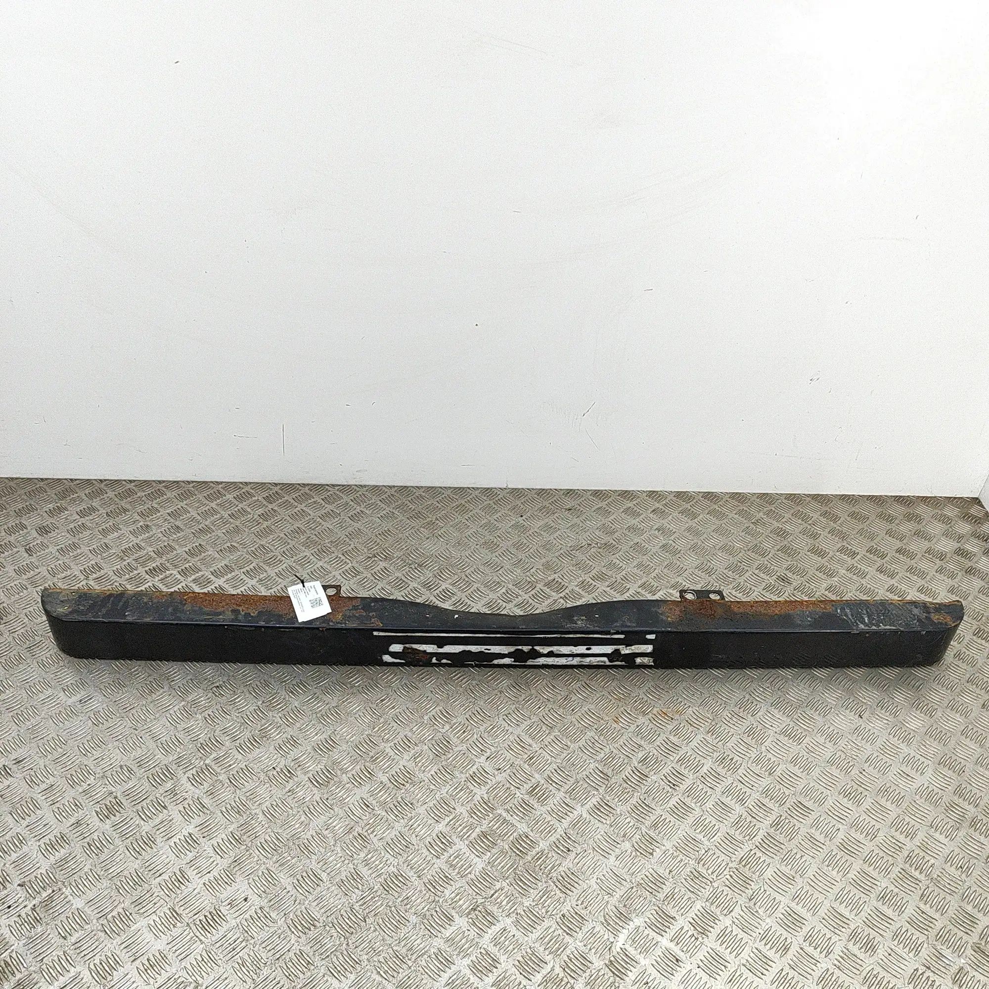 Land Rover Defender Front Reinforcement Crash Bar Front Reinforcement Crash Bar — LAND ROVER DEFE...