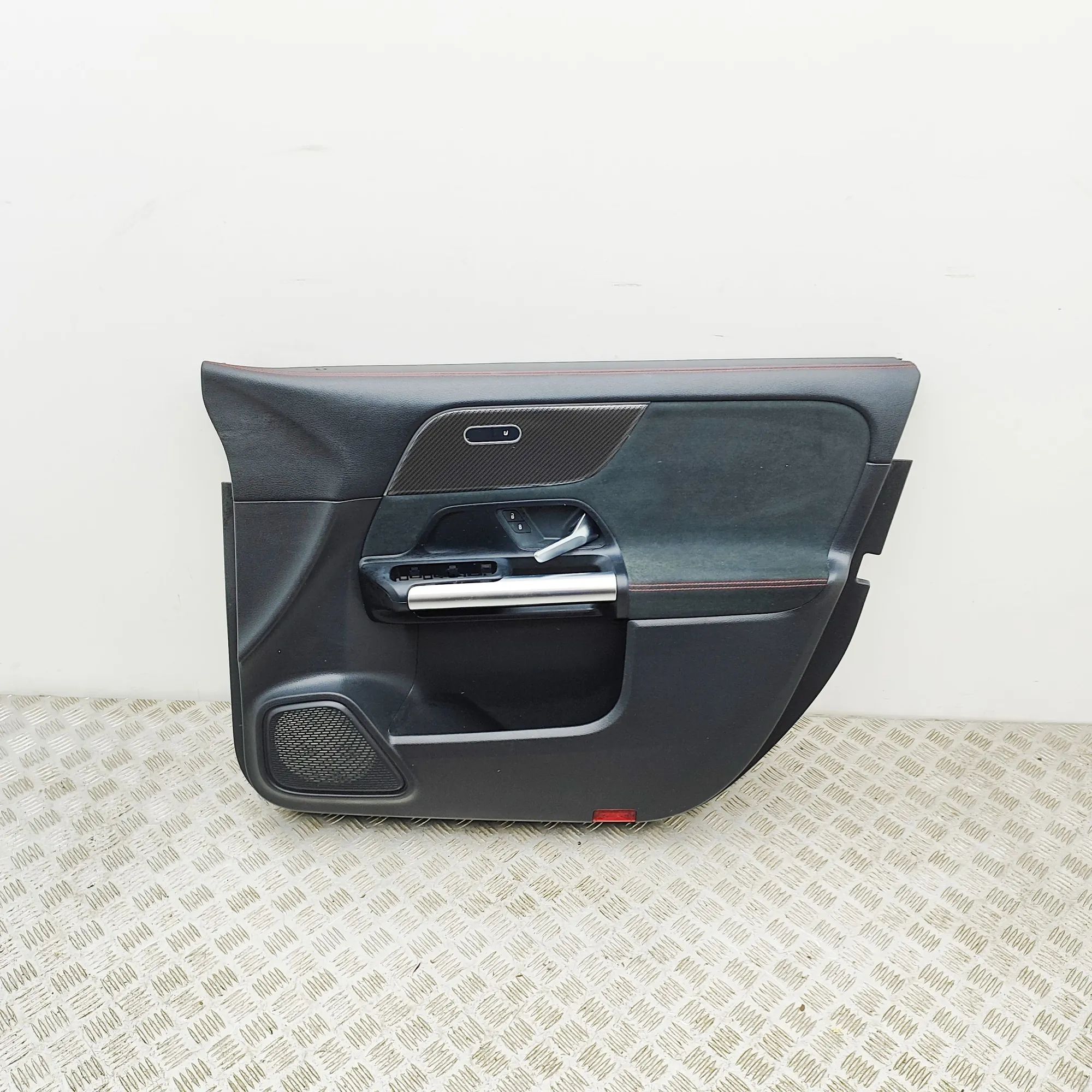 Mercedes-Benz GLA / EQA (H247) Front Right Door Panel Front Right Door Panel — MERCEDES BENZ GLA (H24...
